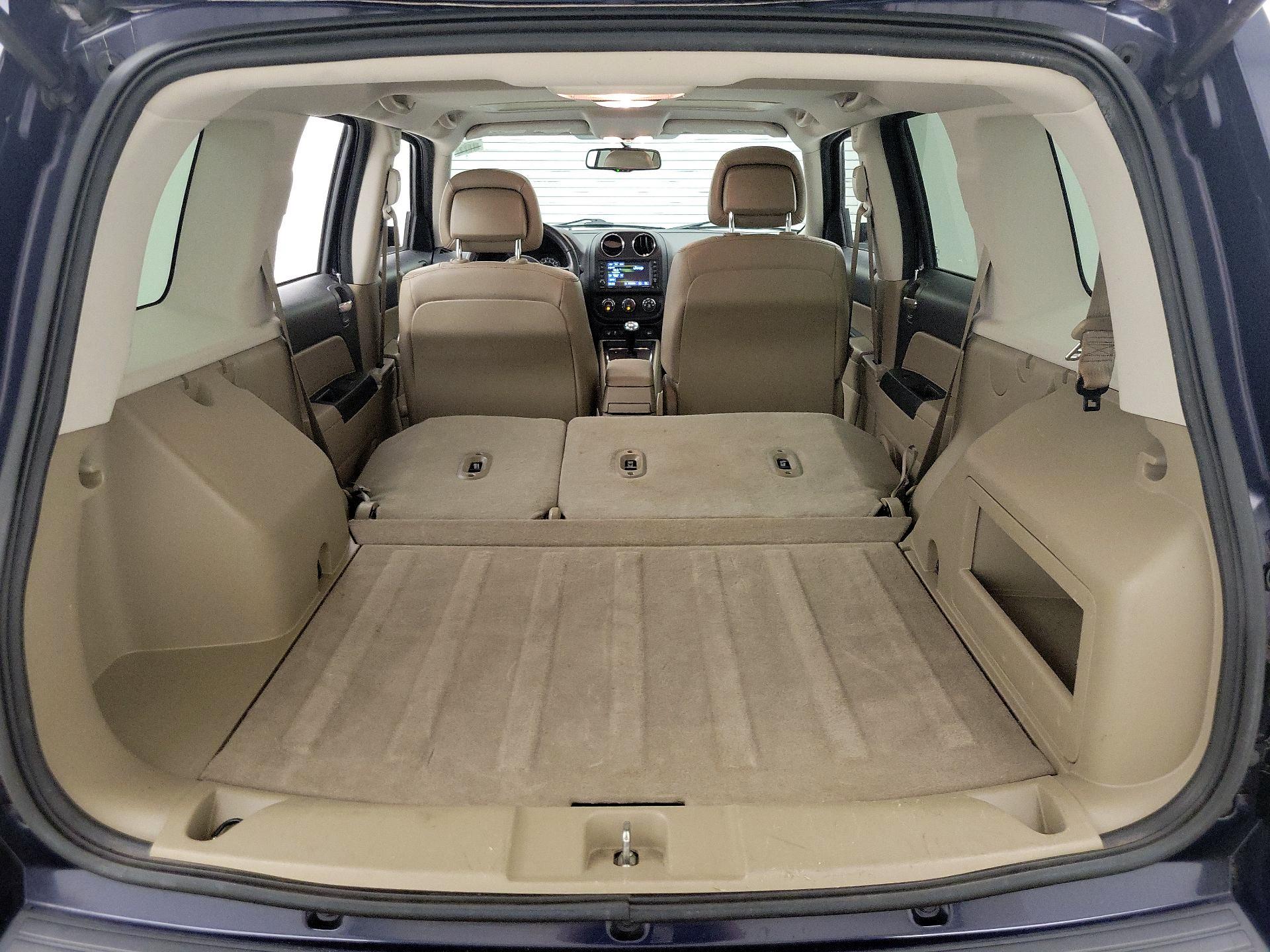 Thumbnail: 2014 Jeep Patriot - 19