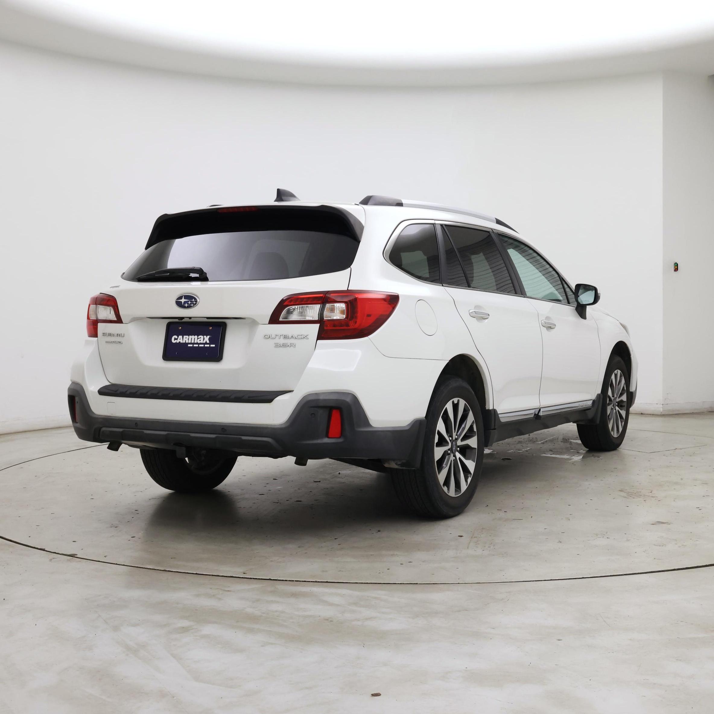 Thumbnail: 2019 Subaru Outback - 8