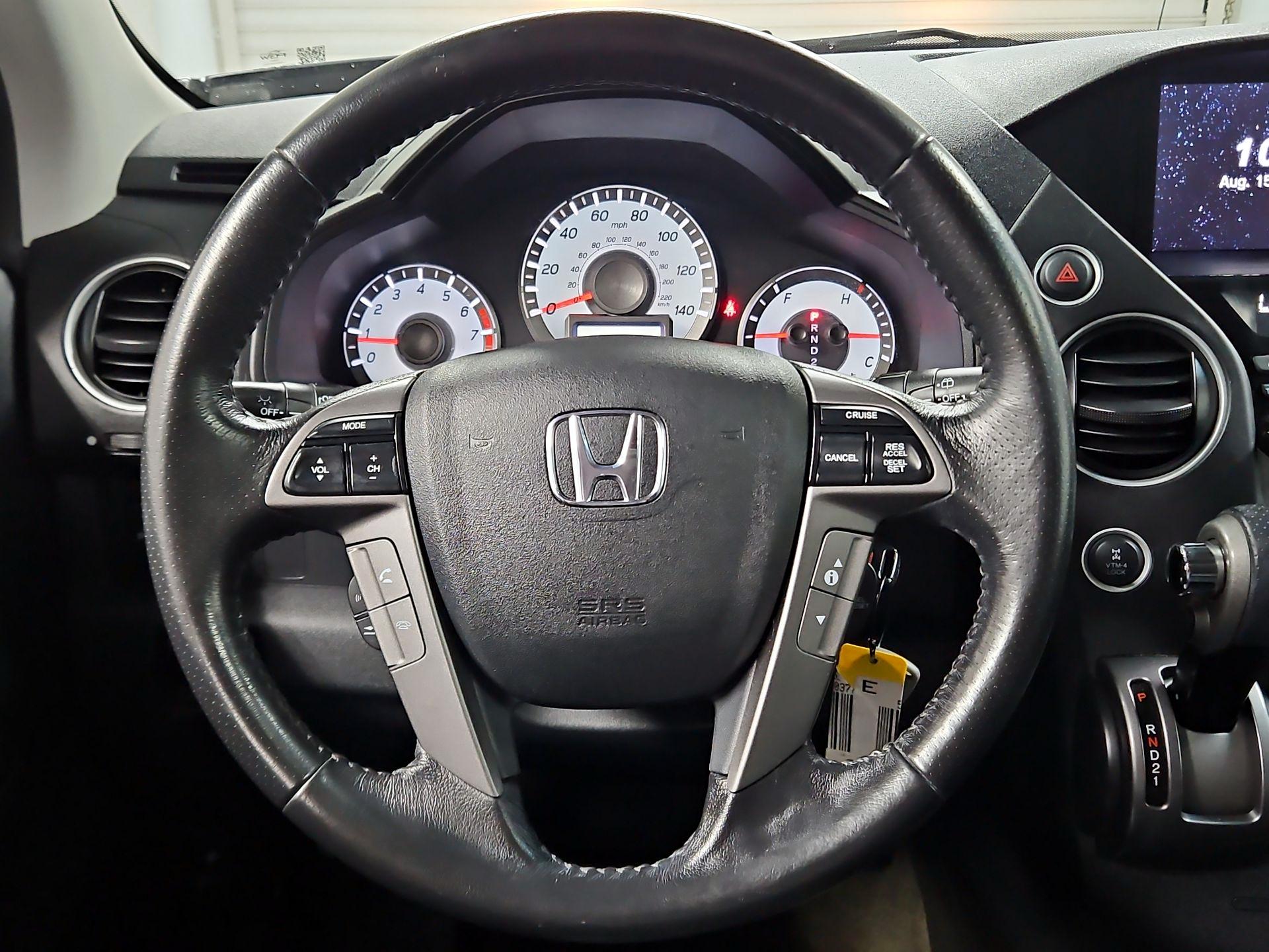 Thumbnail: 2014 Honda Pilot - 10