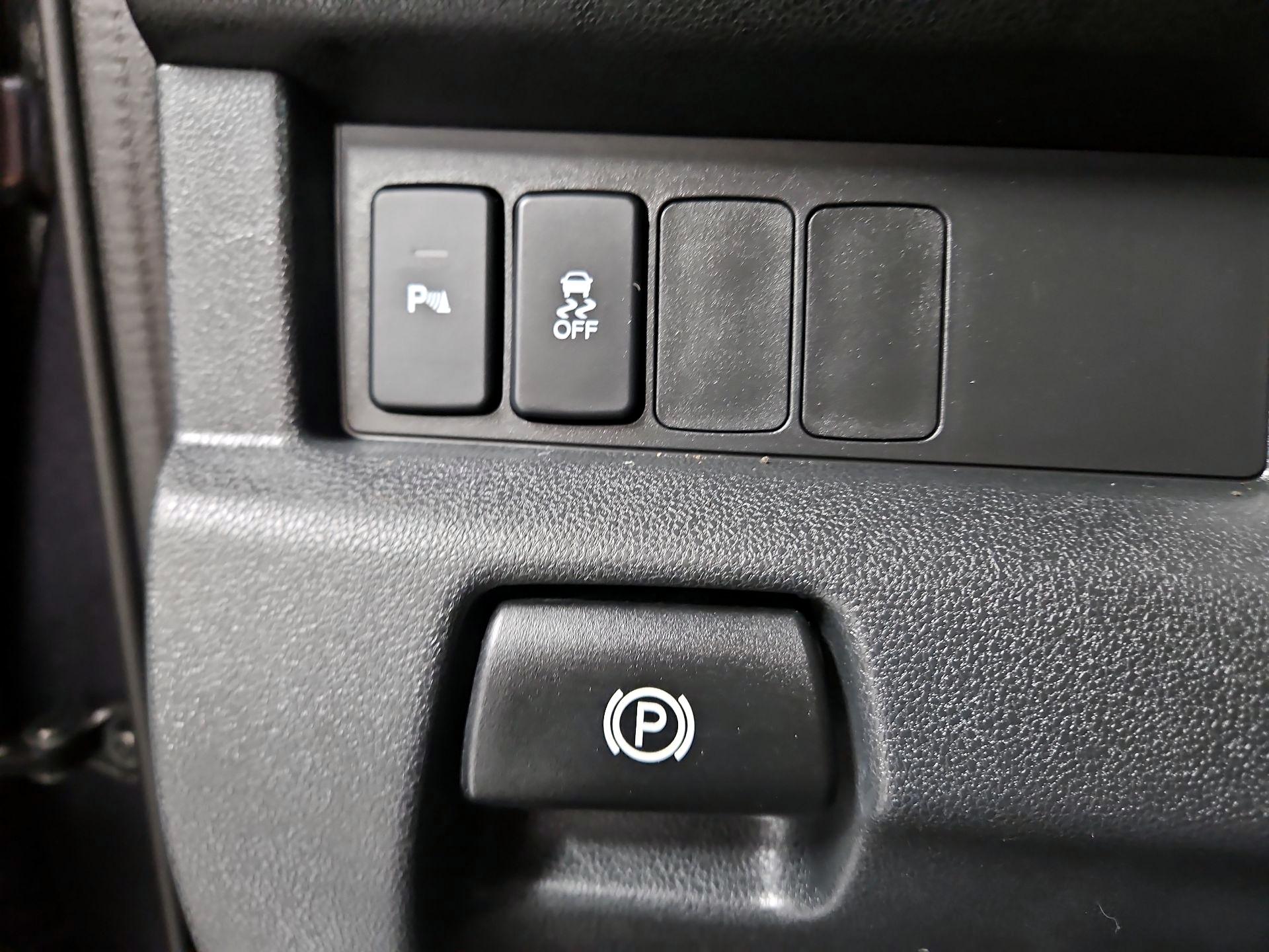 Thumbnail: 2014 Honda Pilot - 13