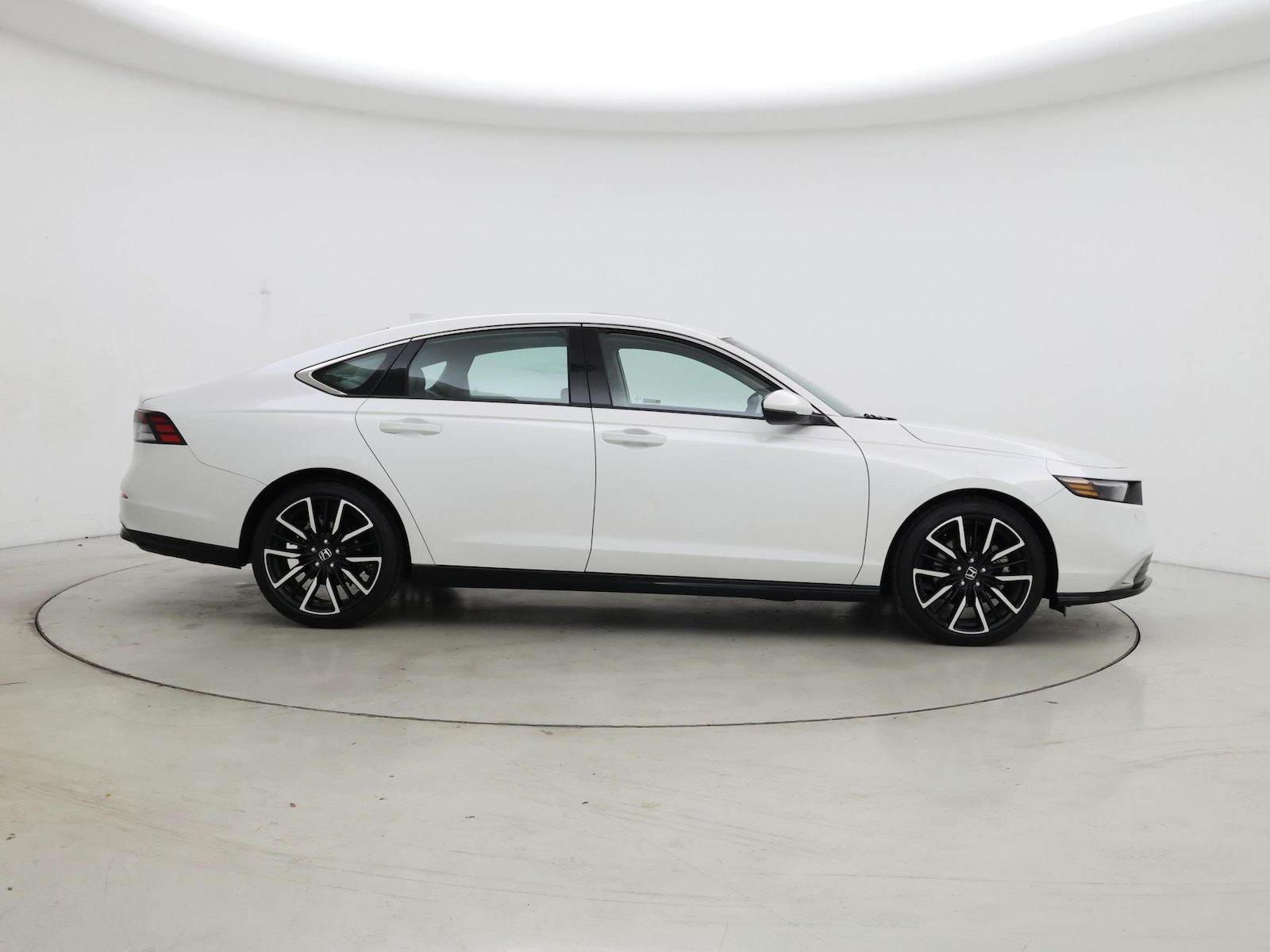 2025 Honda Accord Hybrid Touring - Photo 8