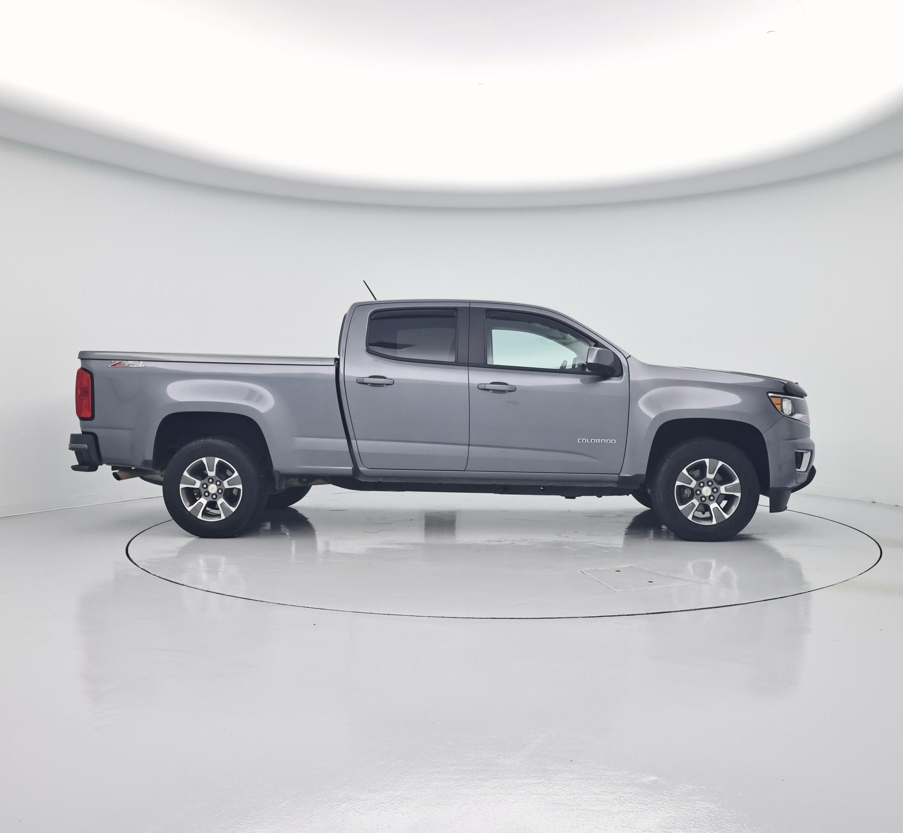 Thumbnail: 2018 Chevrolet Colorado - 7