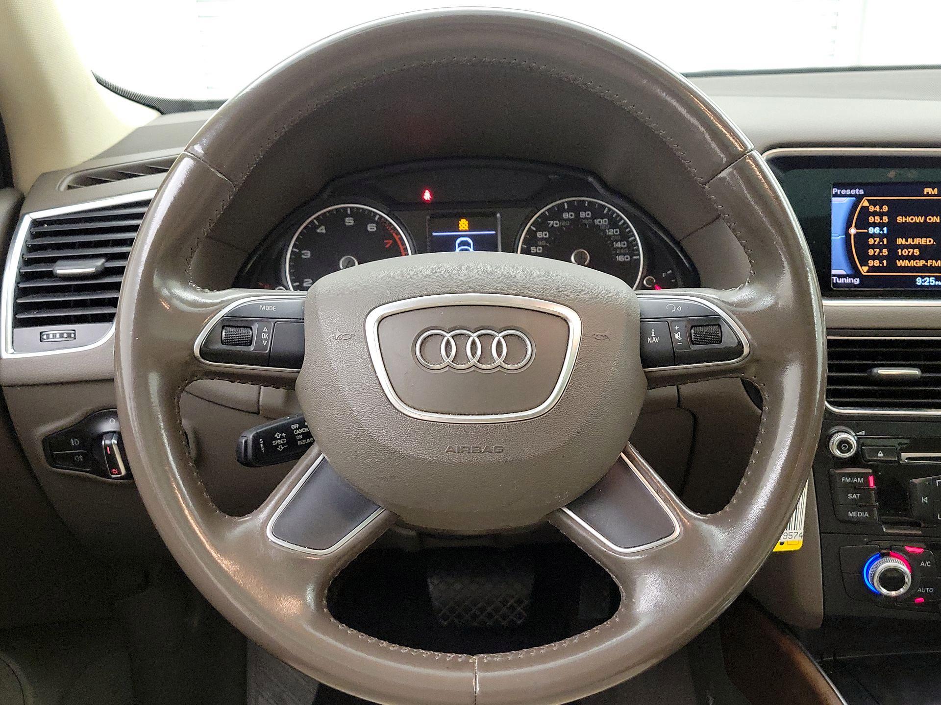Thumbnail: 2017 Audi Q5 - 10