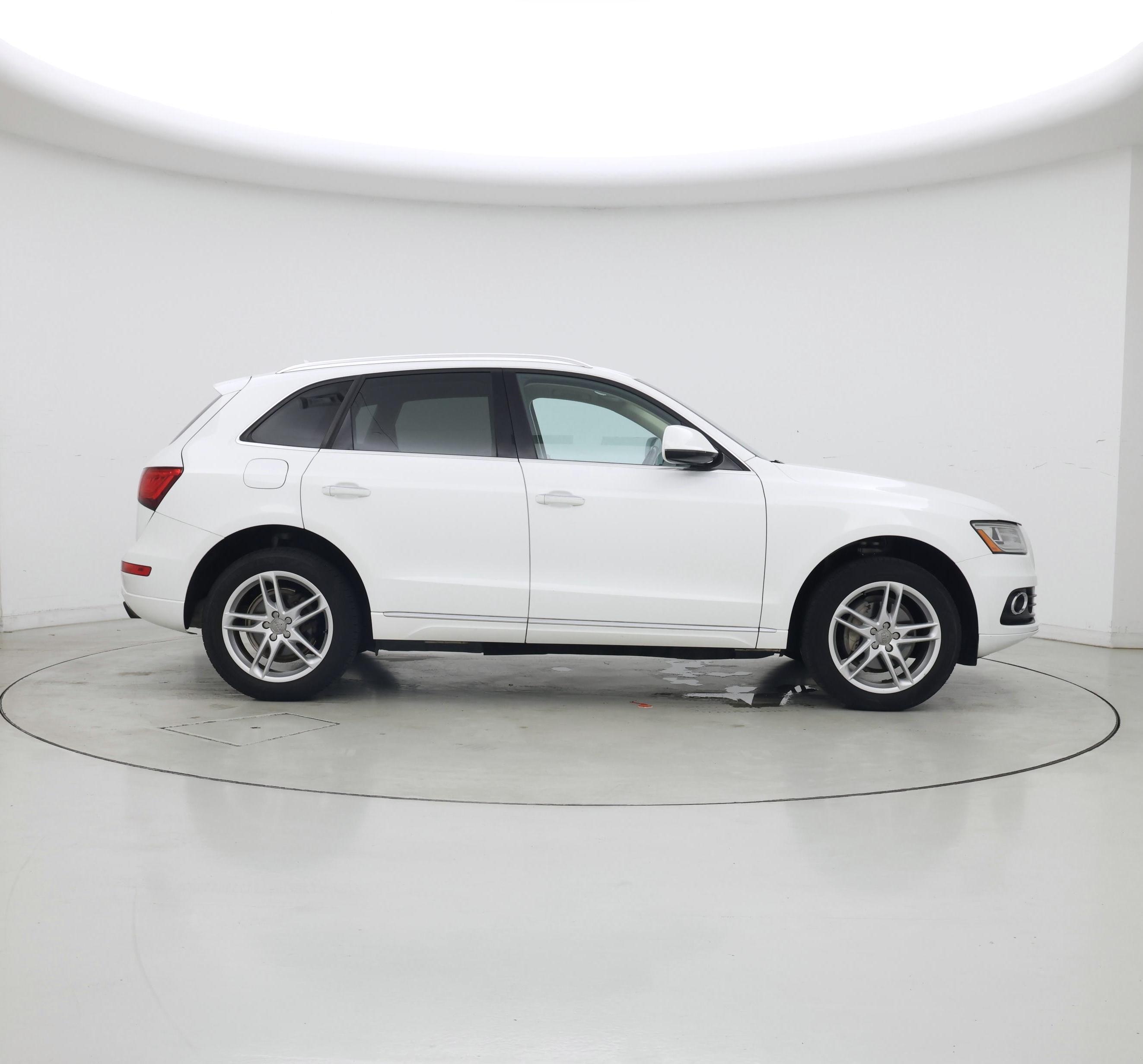 Thumbnail: 2017 Audi Q5 - 7
