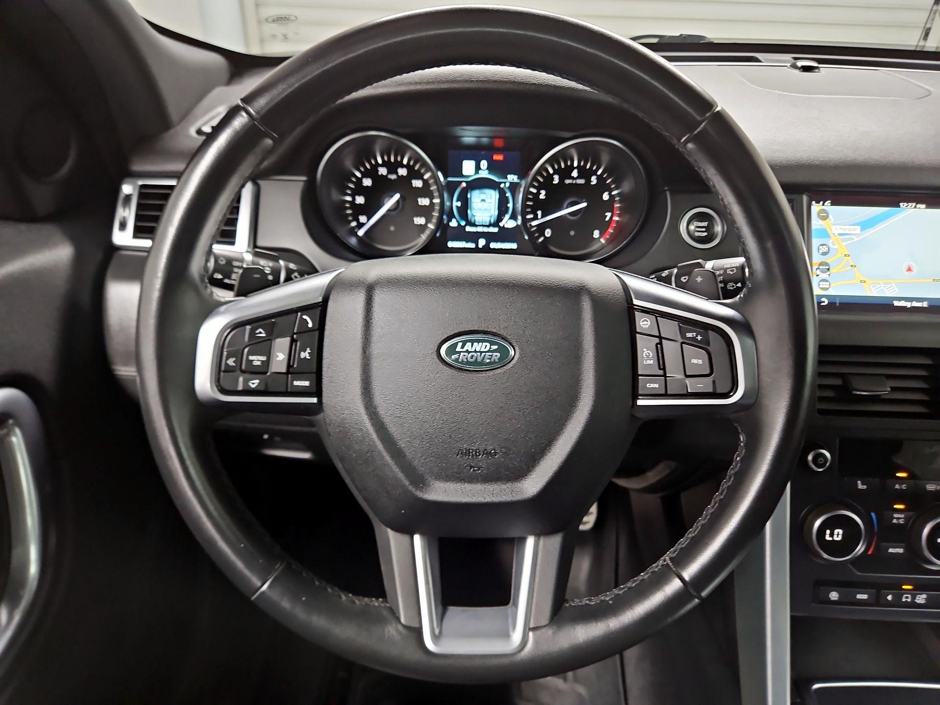 Thumbnail: 2019 Land Rover Discovery Sport - 10
