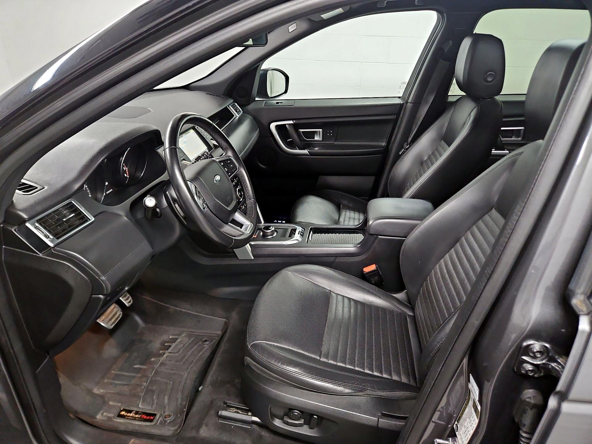 Thumbnail: 2019 Land Rover Discovery Sport - 11