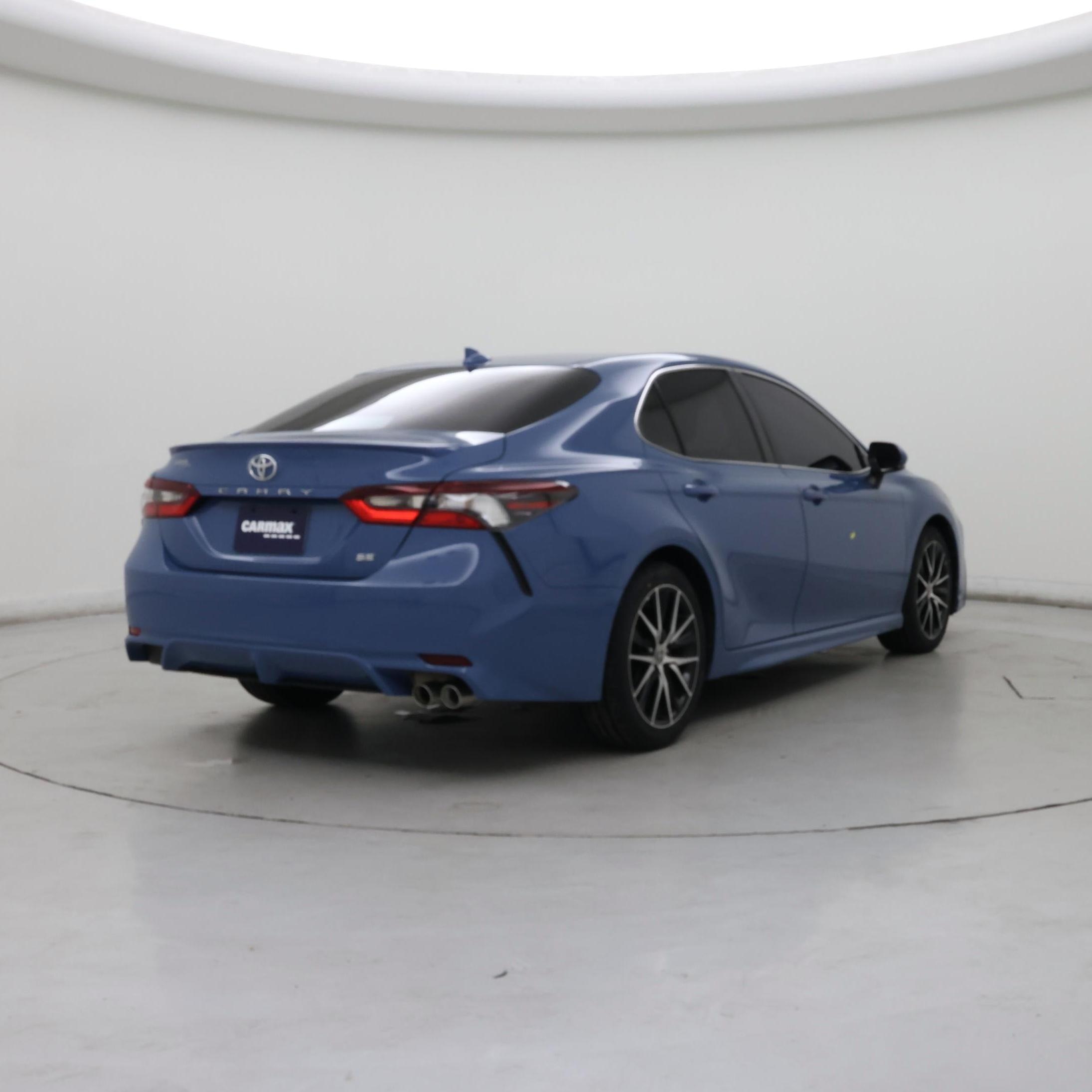 Thumbnail: 2023 Toyota Camry - 8
