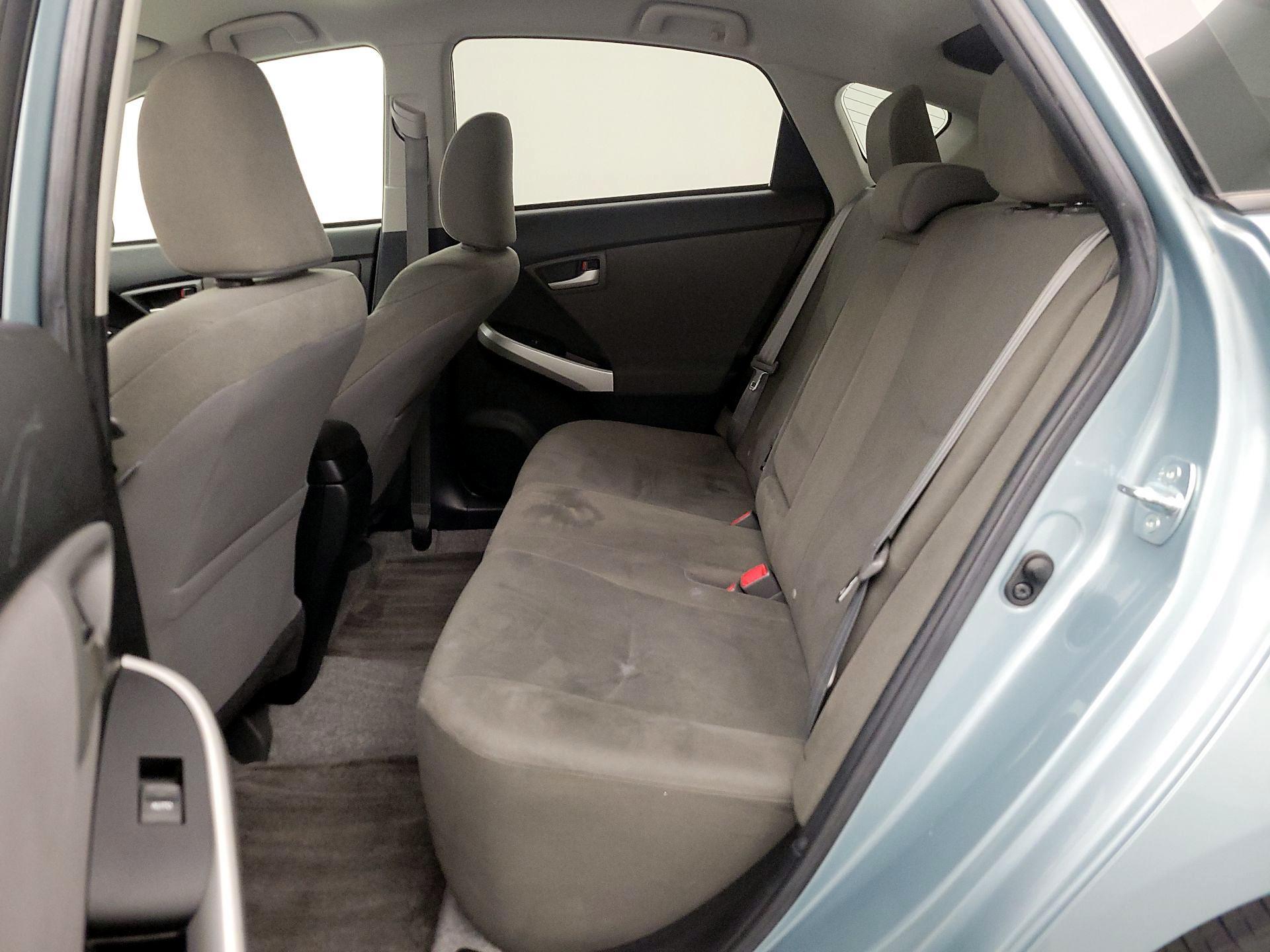 Thumbnail: 2015 Toyota Prius - 19