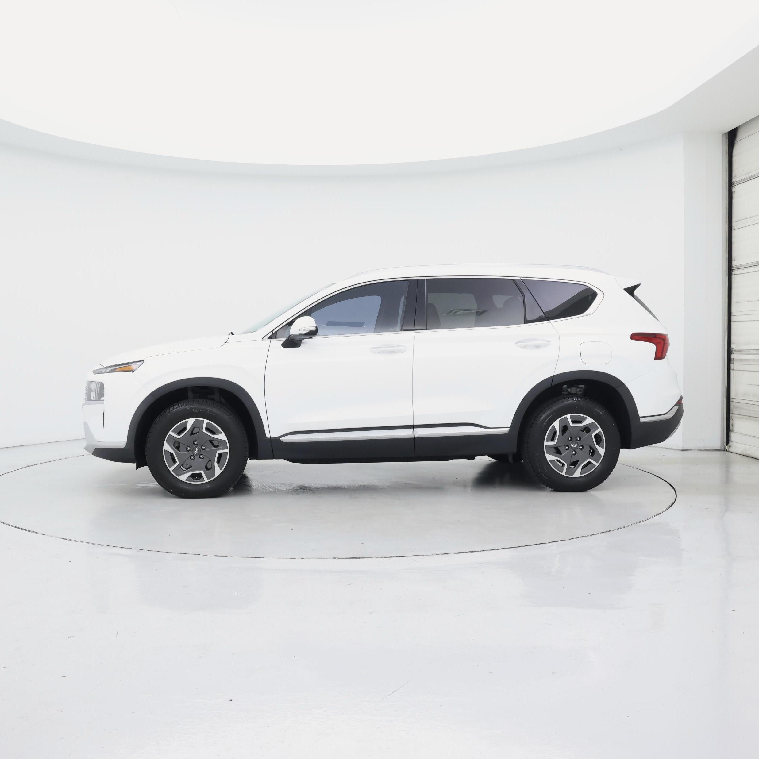 Thumbnail: 2022 Hyundai Santa Fe - 3
