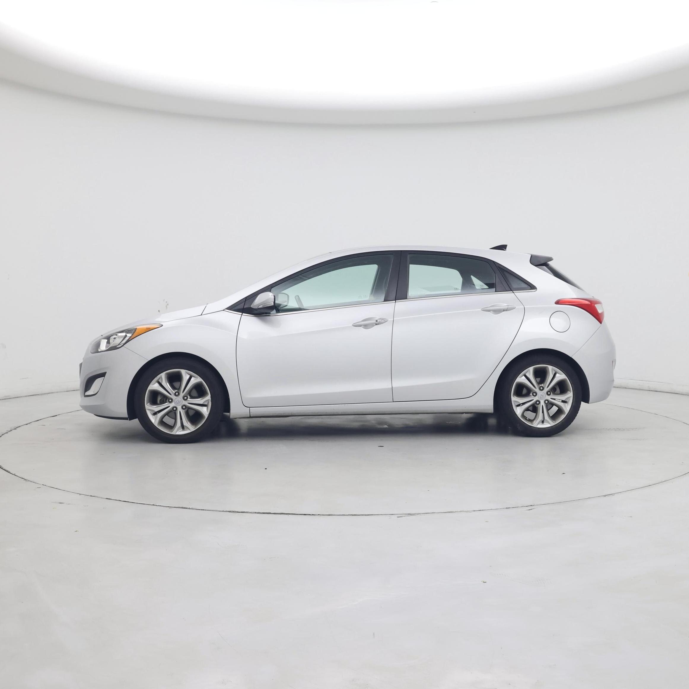 Thumbnail: 2014 Hyundai Elantra - 3