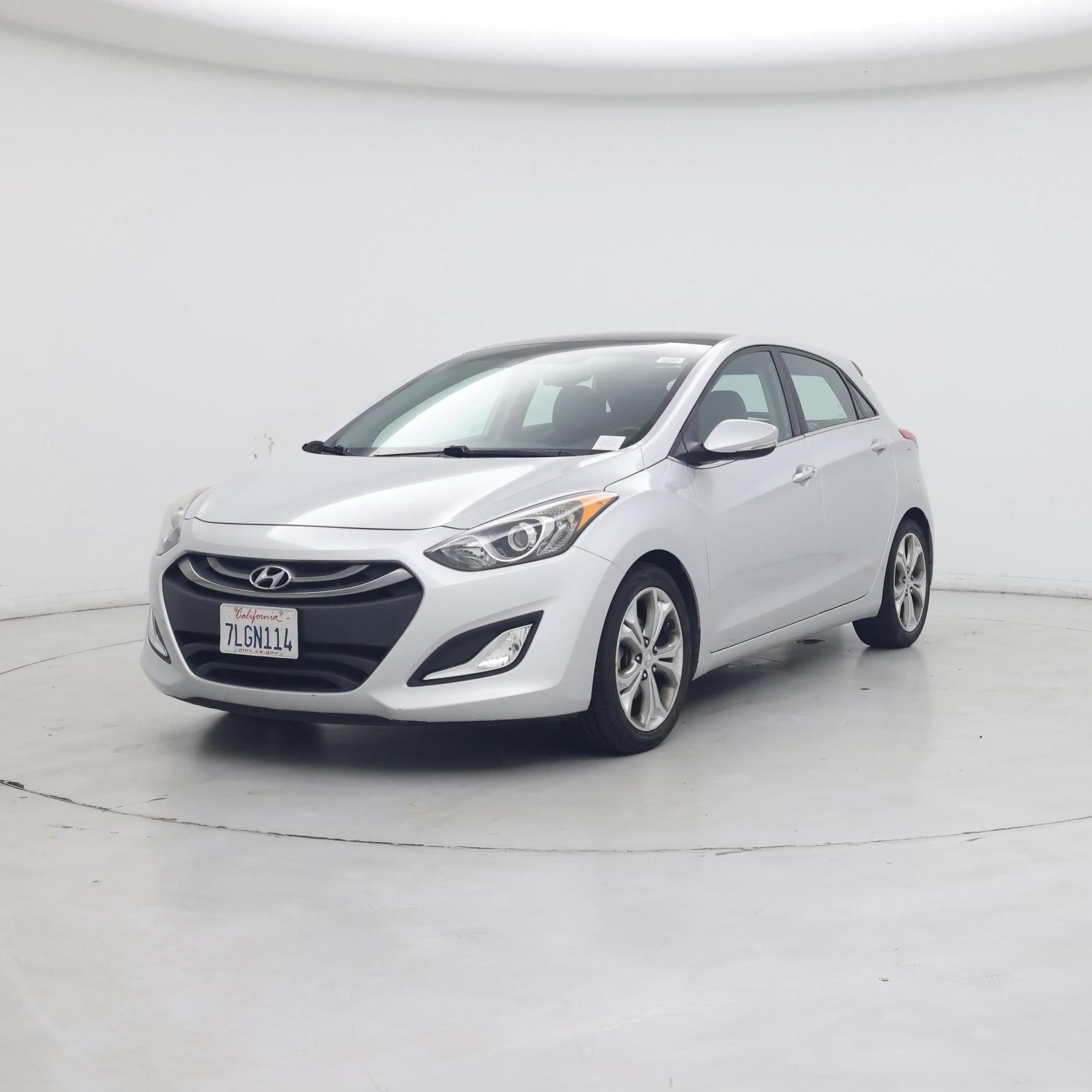 Thumbnail: 2014 Hyundai Elantra - 4