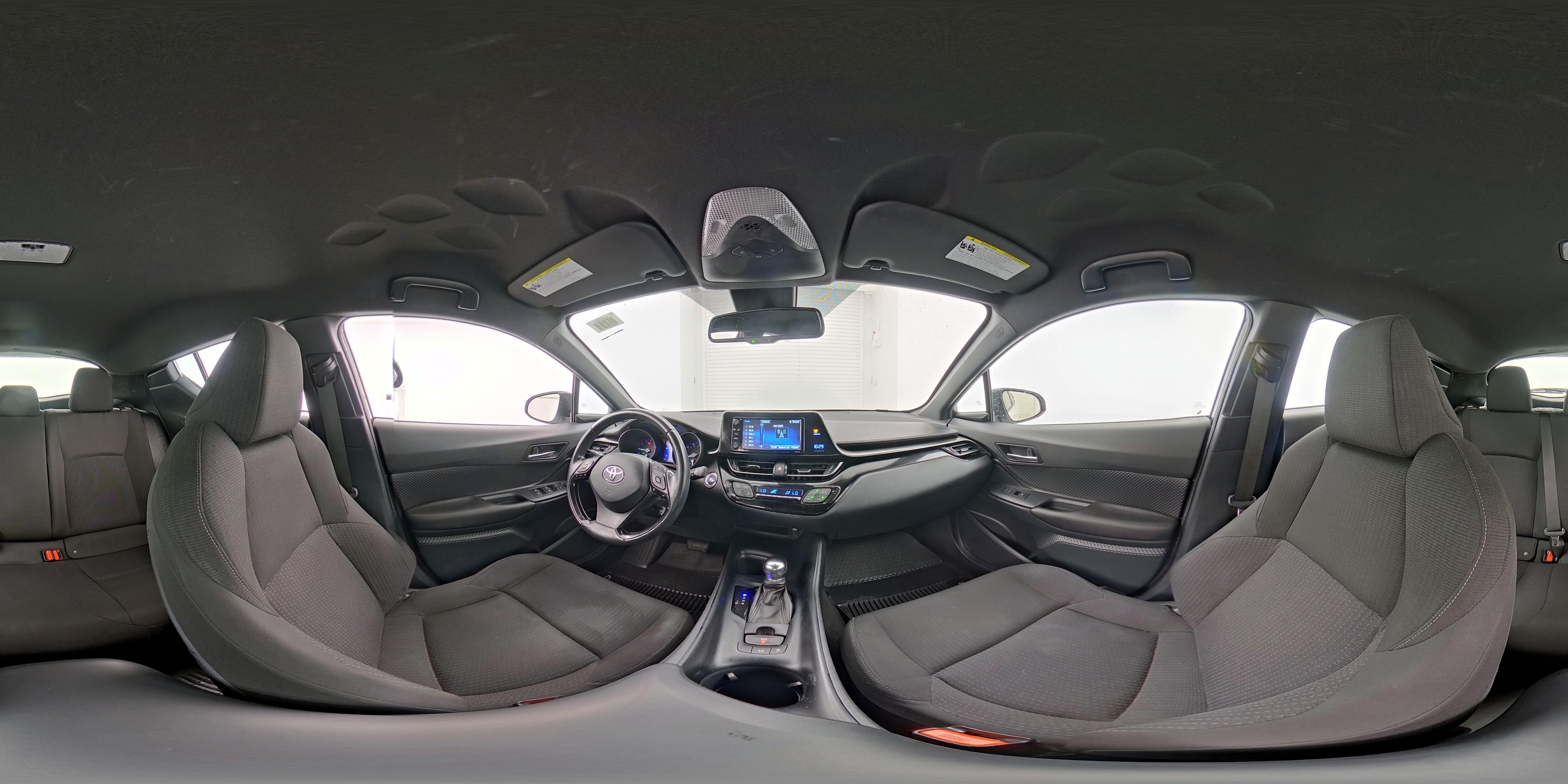2018 Toyota C-HR XLE Premium - Photo 25