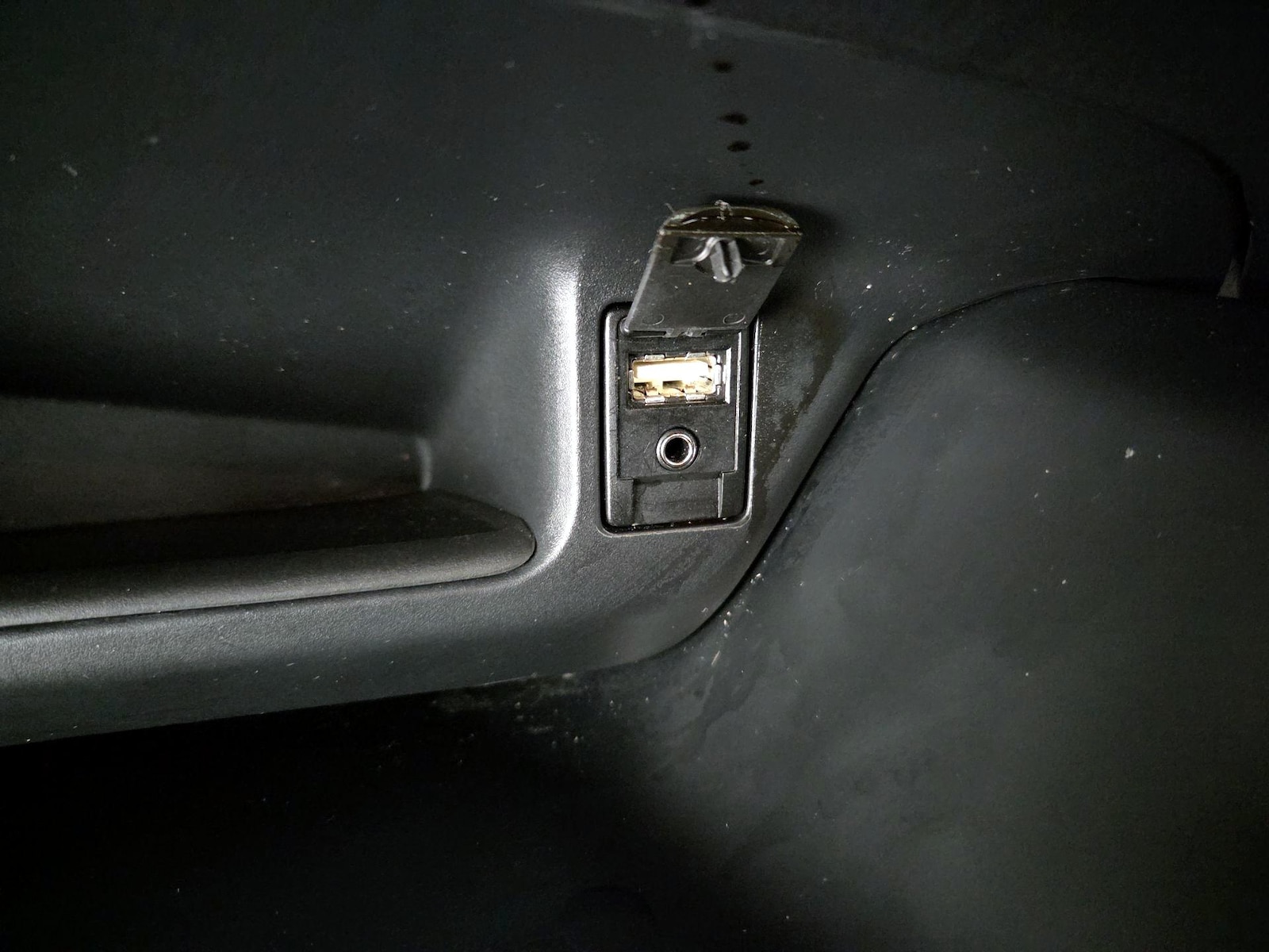 2018 Toyota C-HR XLE Premium - Photo 19