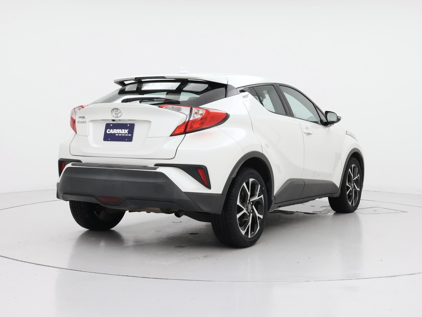 2018 Toyota C-HR XLE Premium - Photo 9