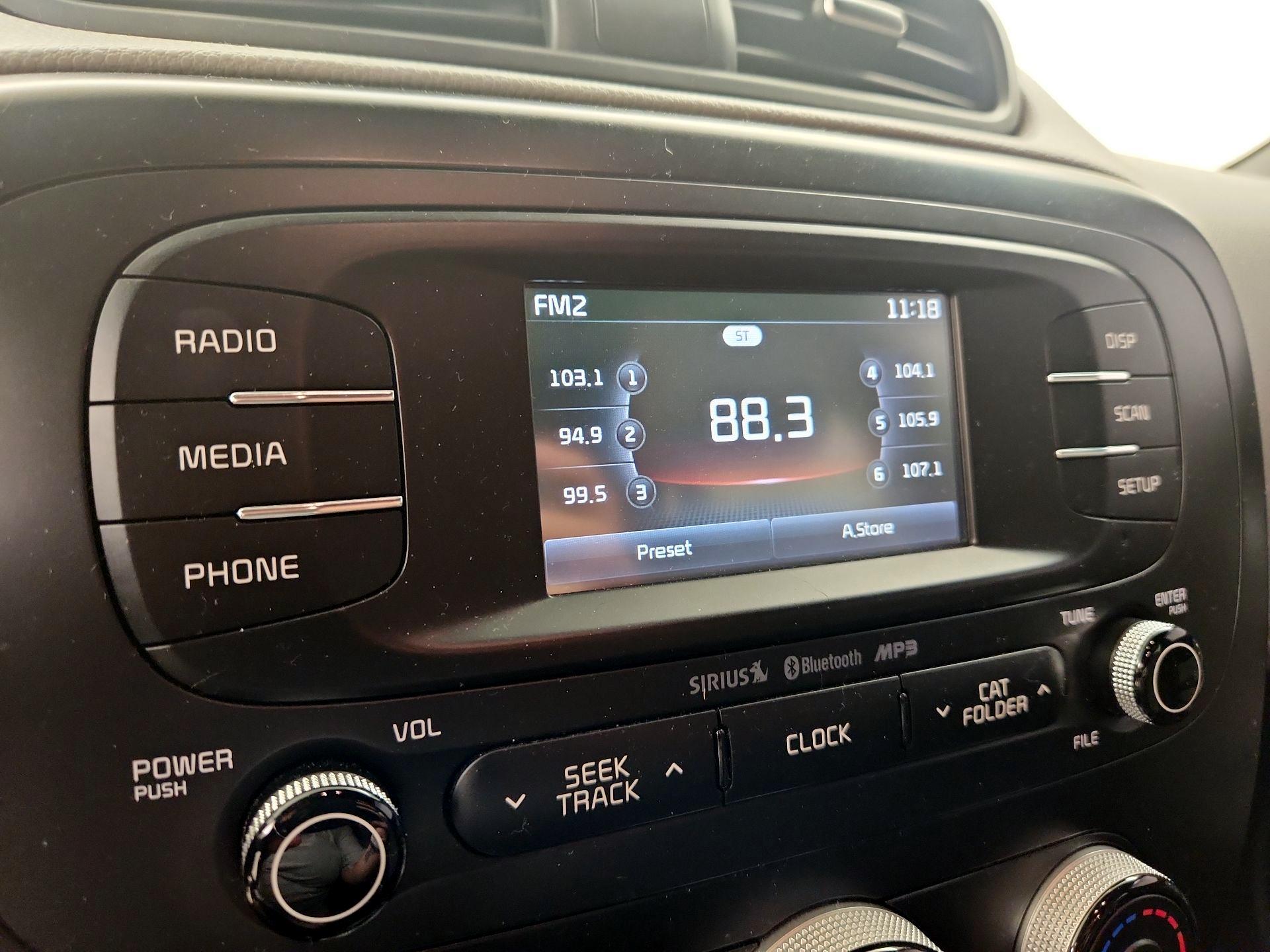 Thumbnail: 2016 Kia Soul - 15