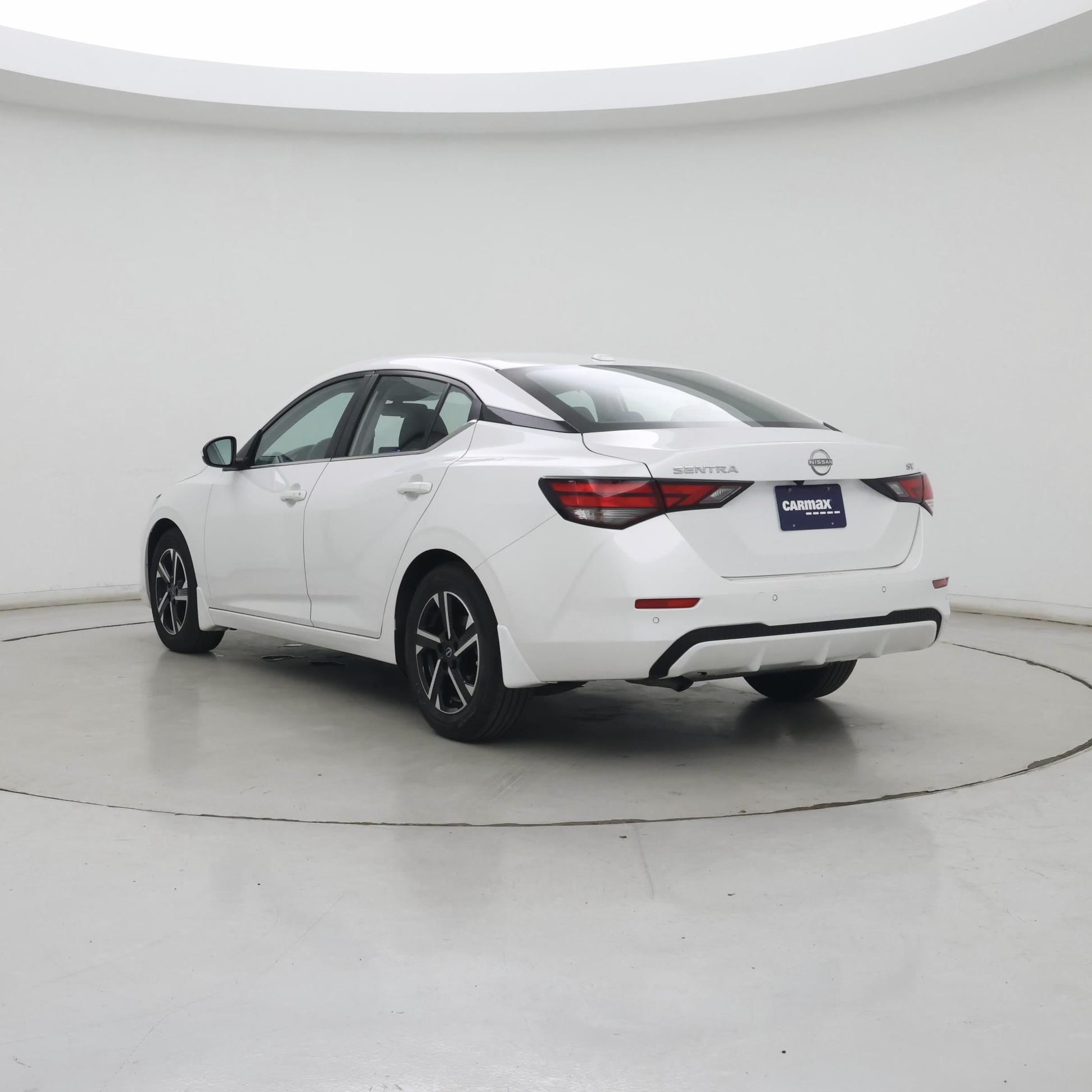 Thumbnail: 2024 Nissan Sentra - 2