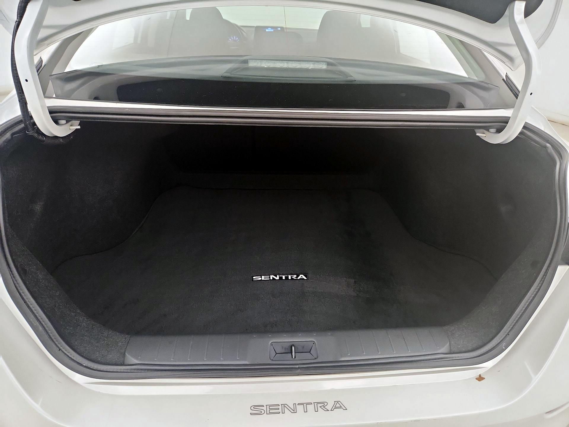 Thumbnail: 2024 Nissan Sentra - 19