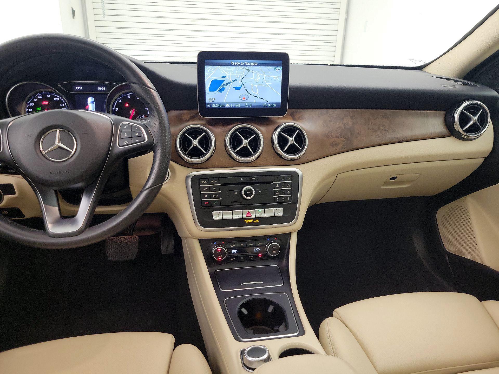 Thumbnail: 2018 Mercedes-Benz GLA - 9