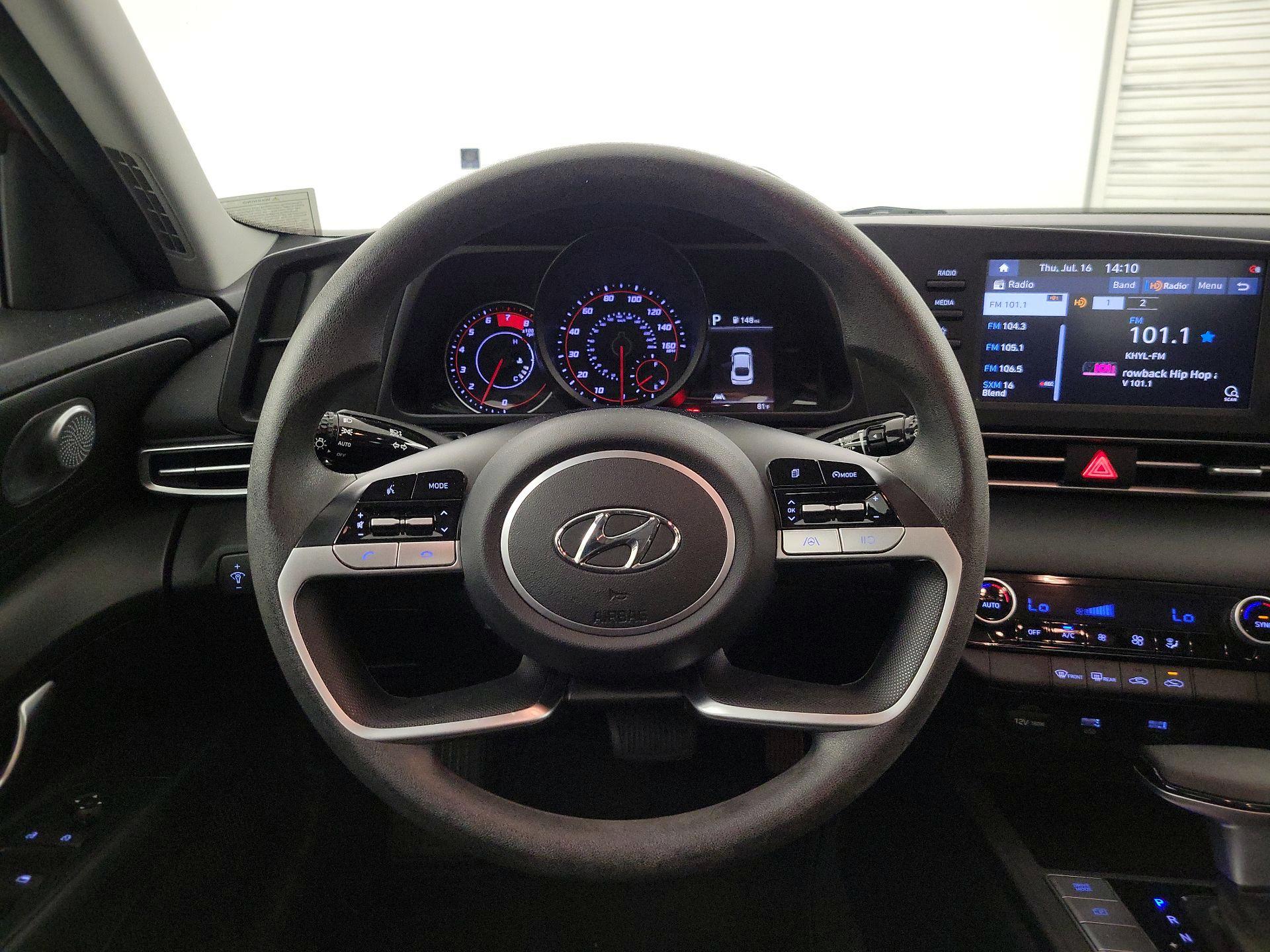 Thumbnail: 2021 Hyundai Elantra - 10