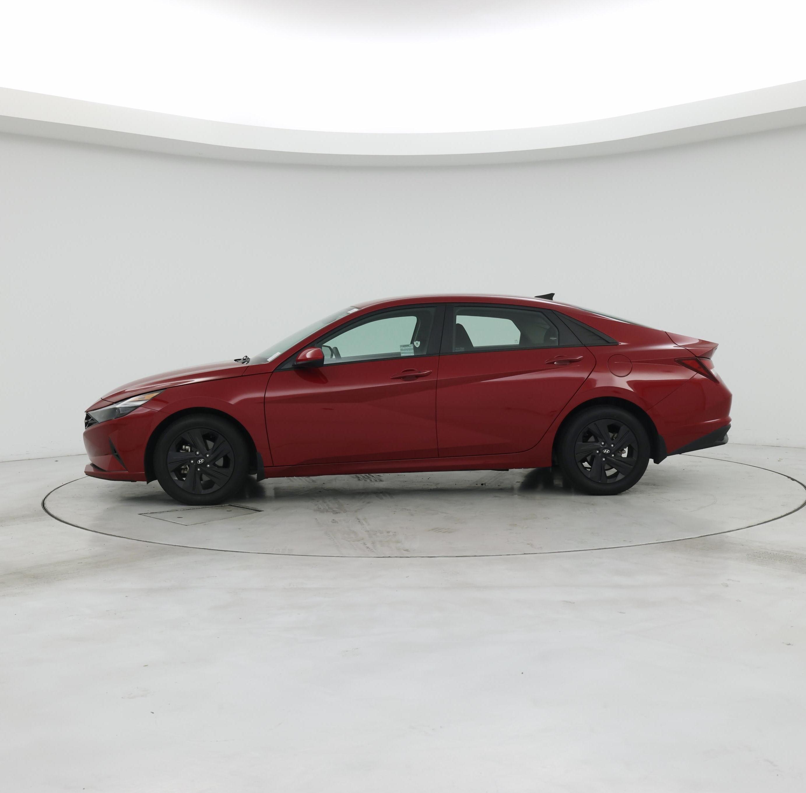 Thumbnail: 2021 Hyundai Elantra - 3