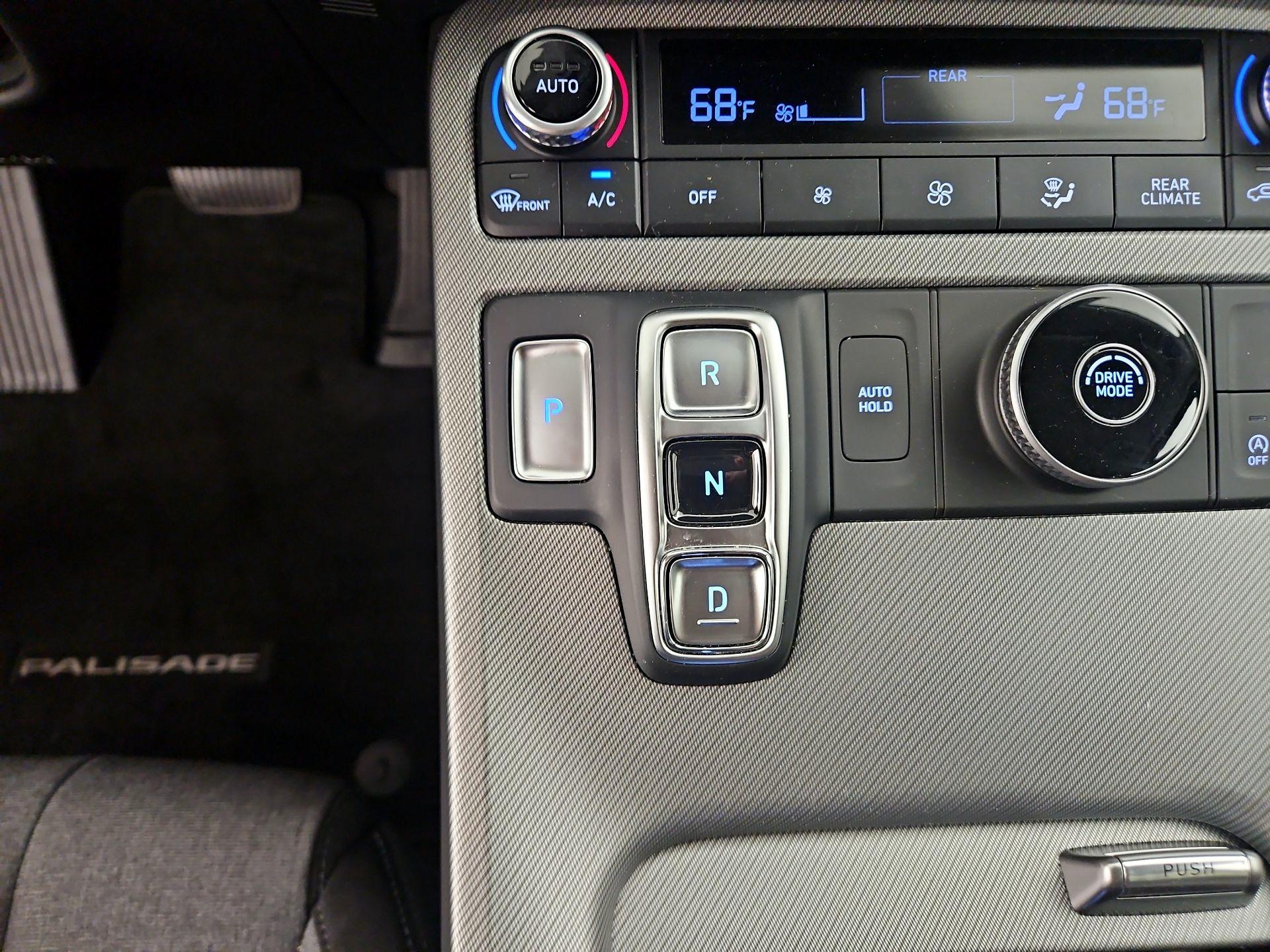 Thumbnail: 2025 Hyundai Palisade - 18