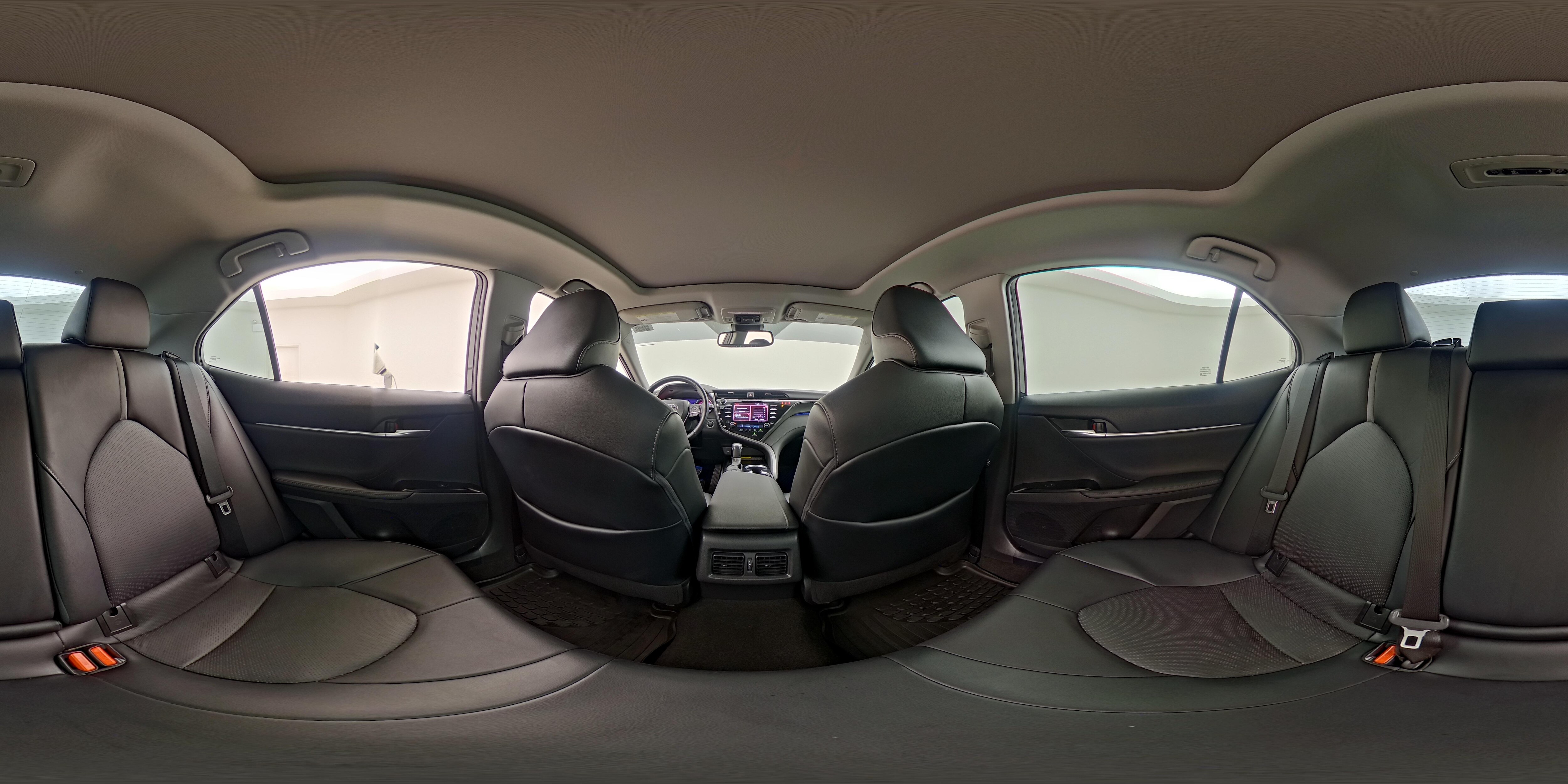 2020 Toyota Camry XSE - Photo 26