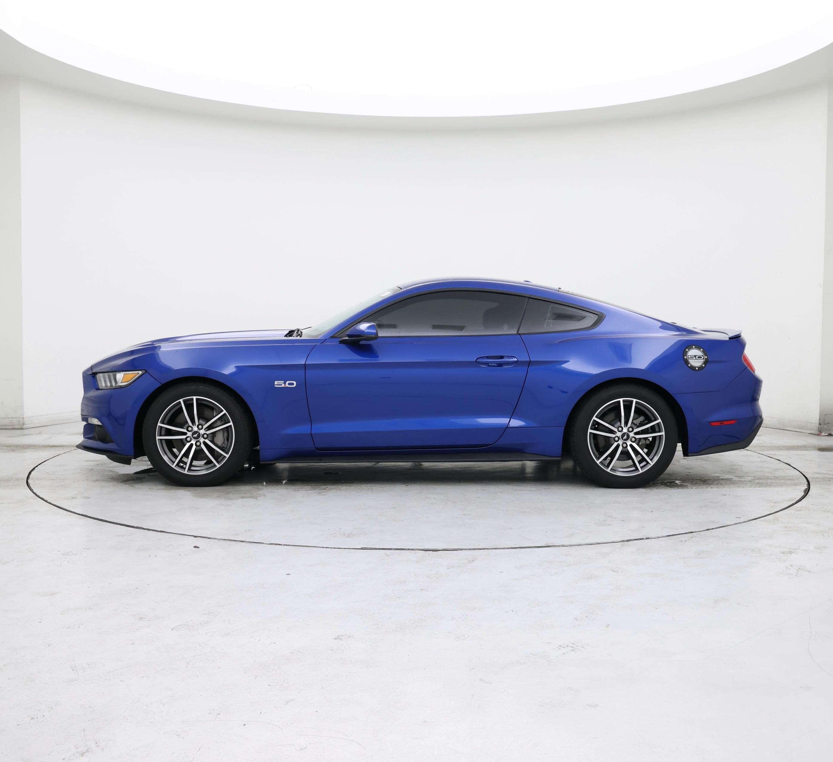 Thumbnail: 2017 Ford Mustang - 3