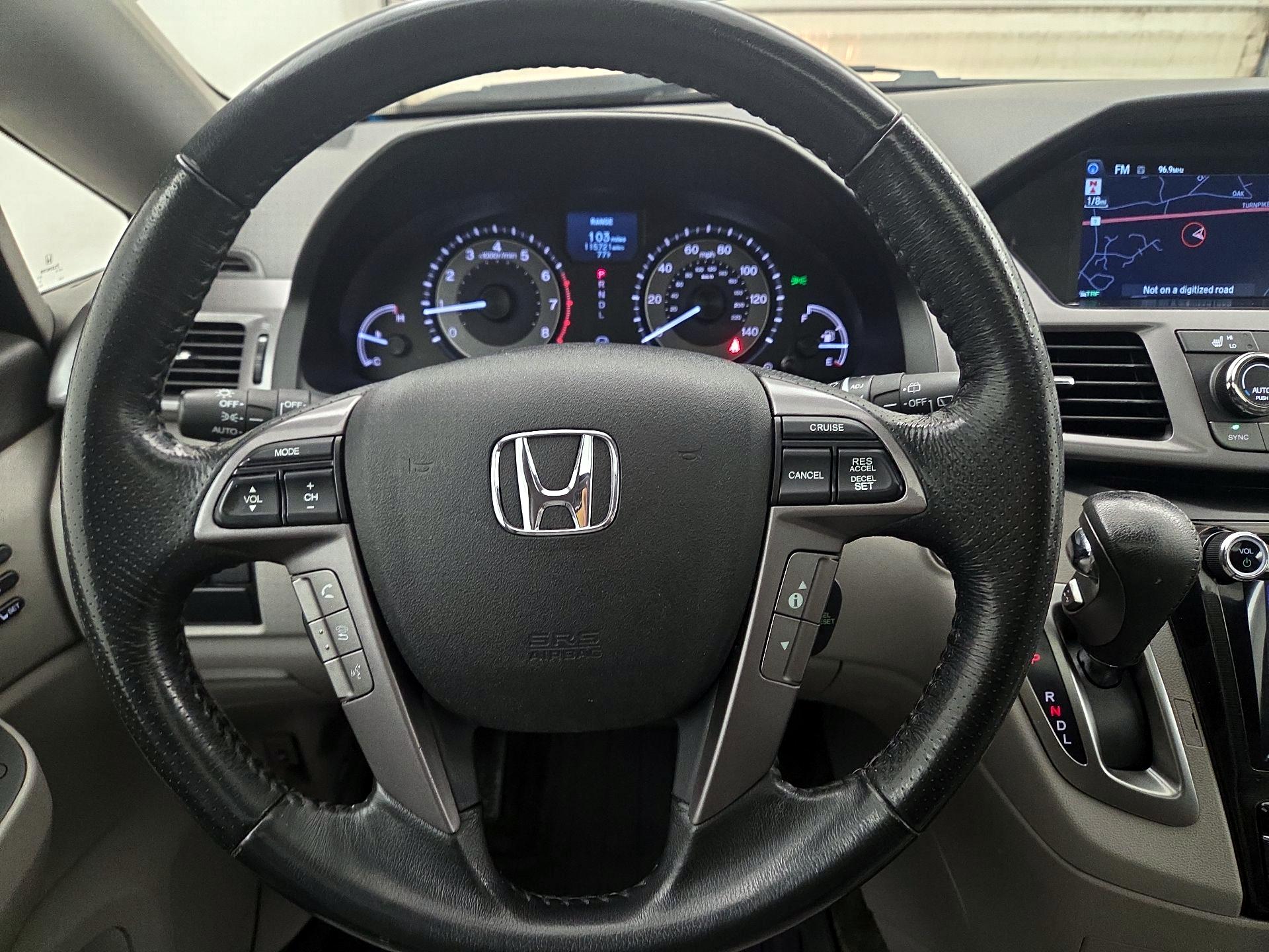 Thumbnail: 2014 Honda Odyssey - 10
