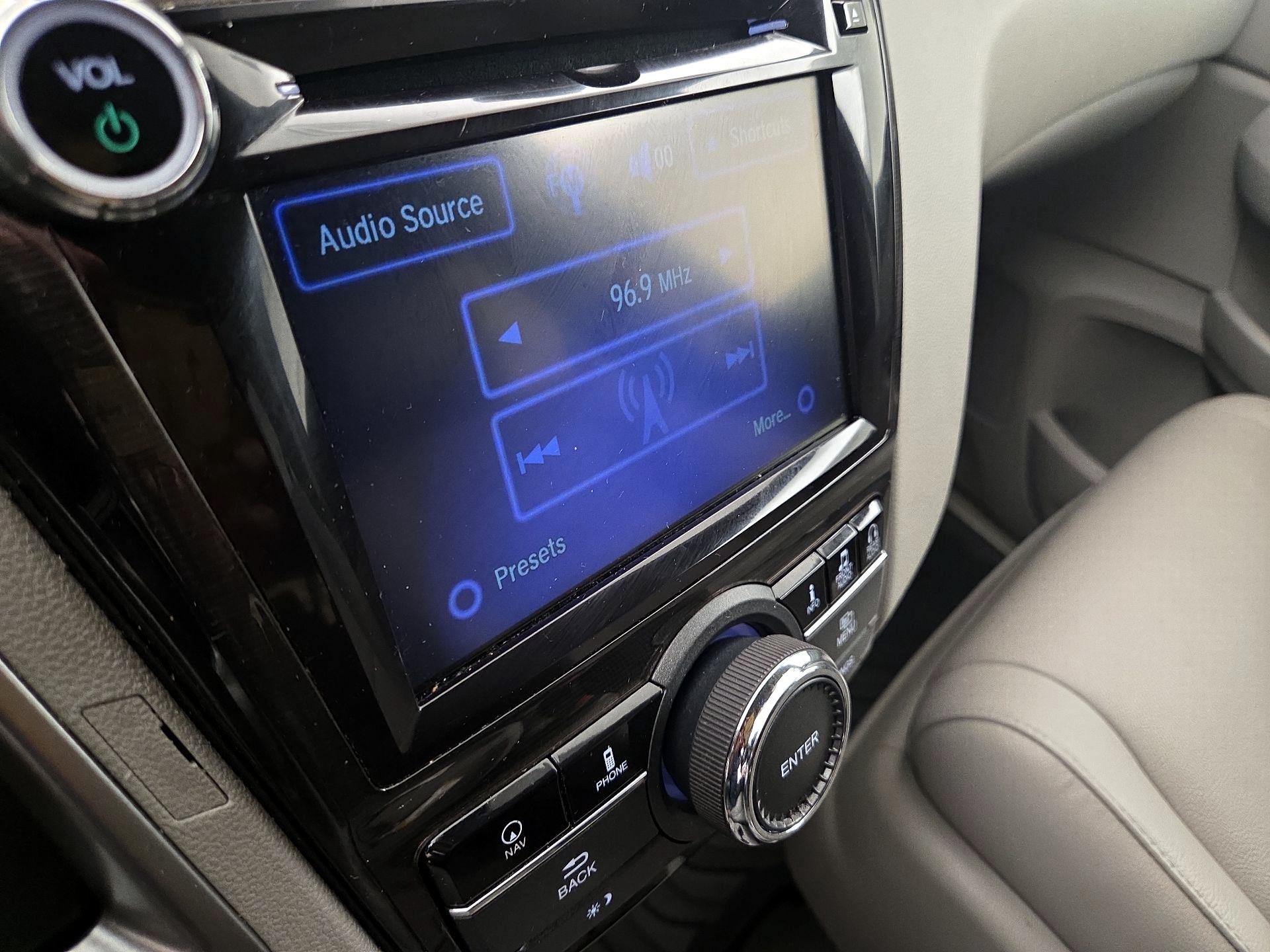 Thumbnail: 2014 Honda Odyssey - 16