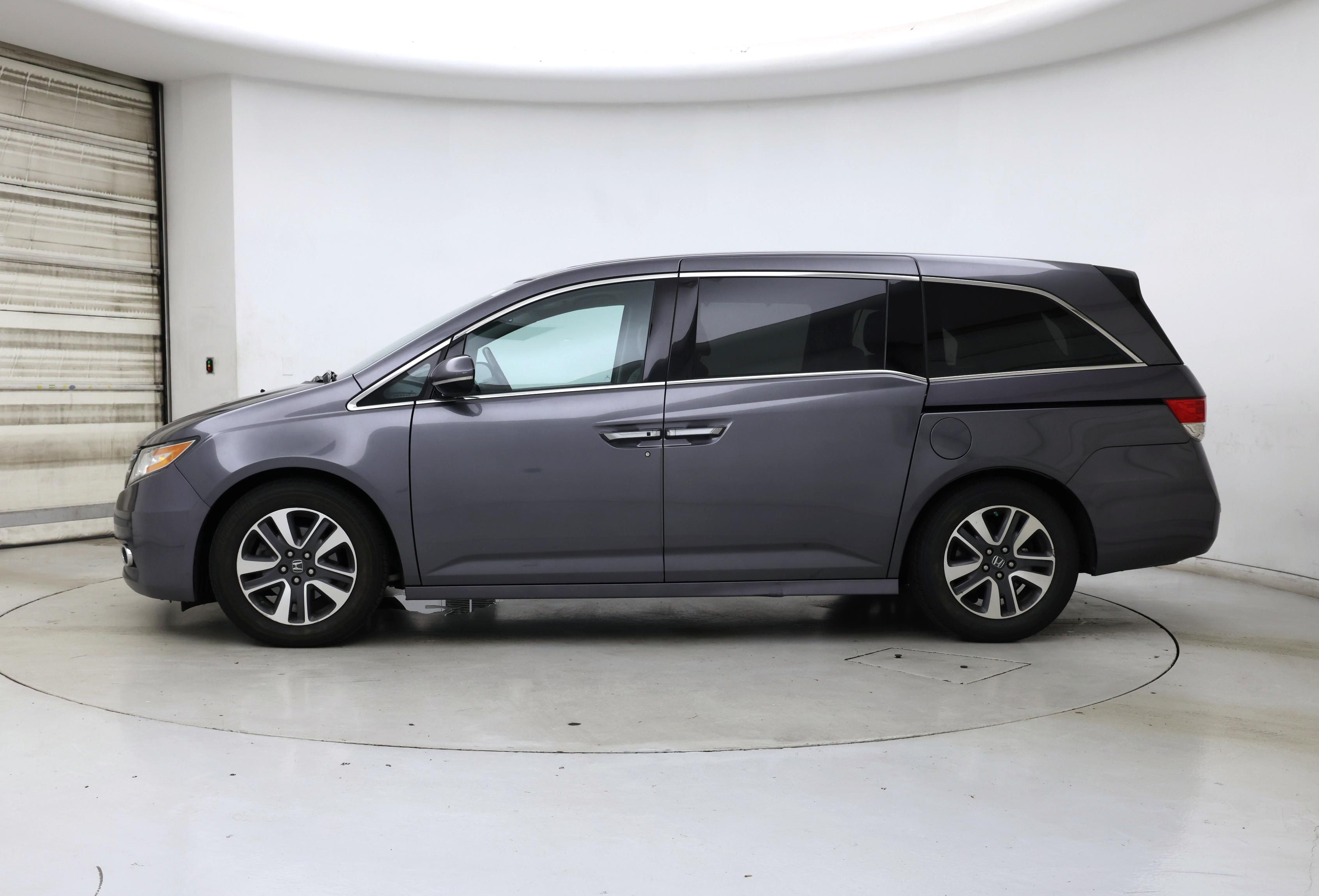 Thumbnail: 2014 Honda Odyssey - 3