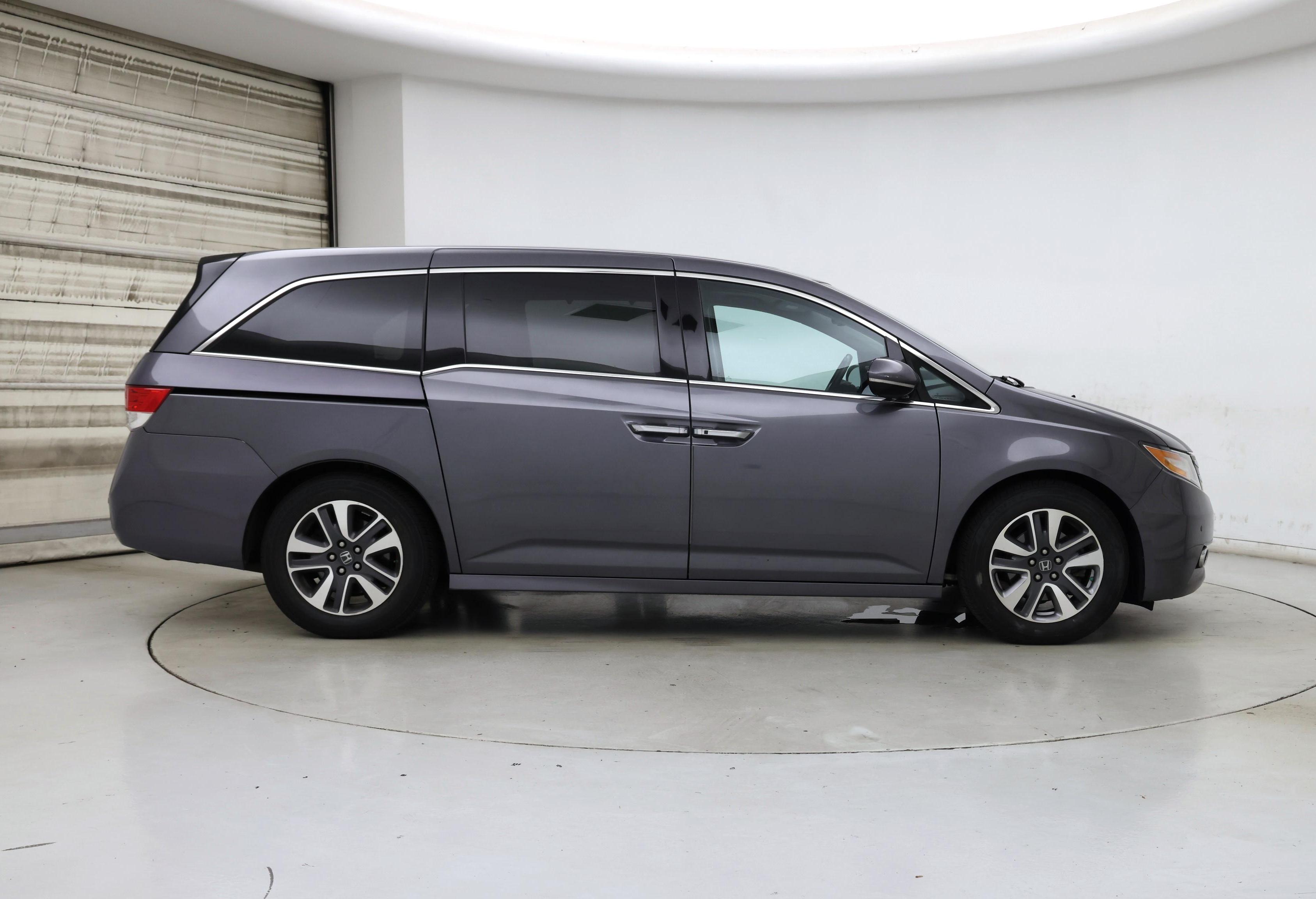 Thumbnail: 2014 Honda Odyssey - 7
