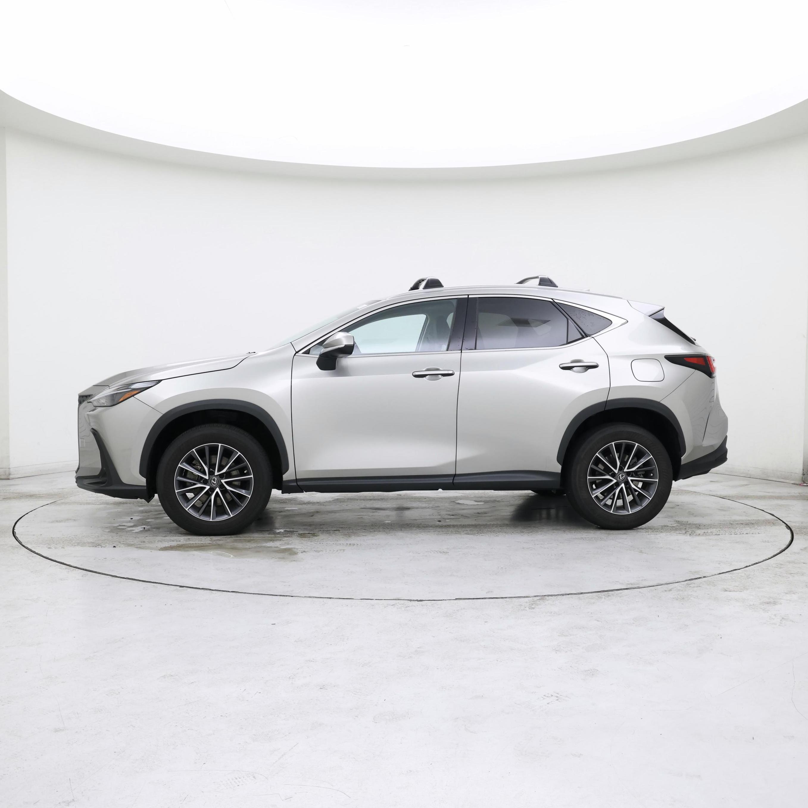 Thumbnail: 2022 Lexus NX - 3