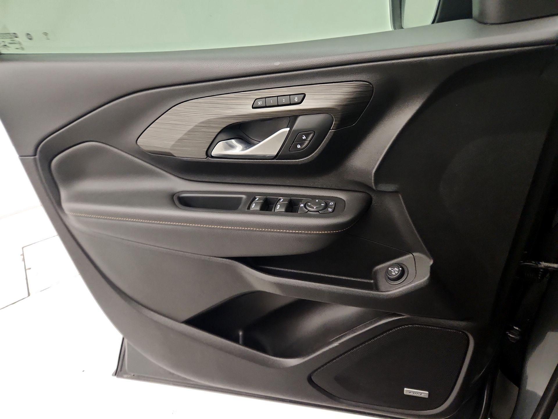 Thumbnail: 2020 GMC Terrain - 12