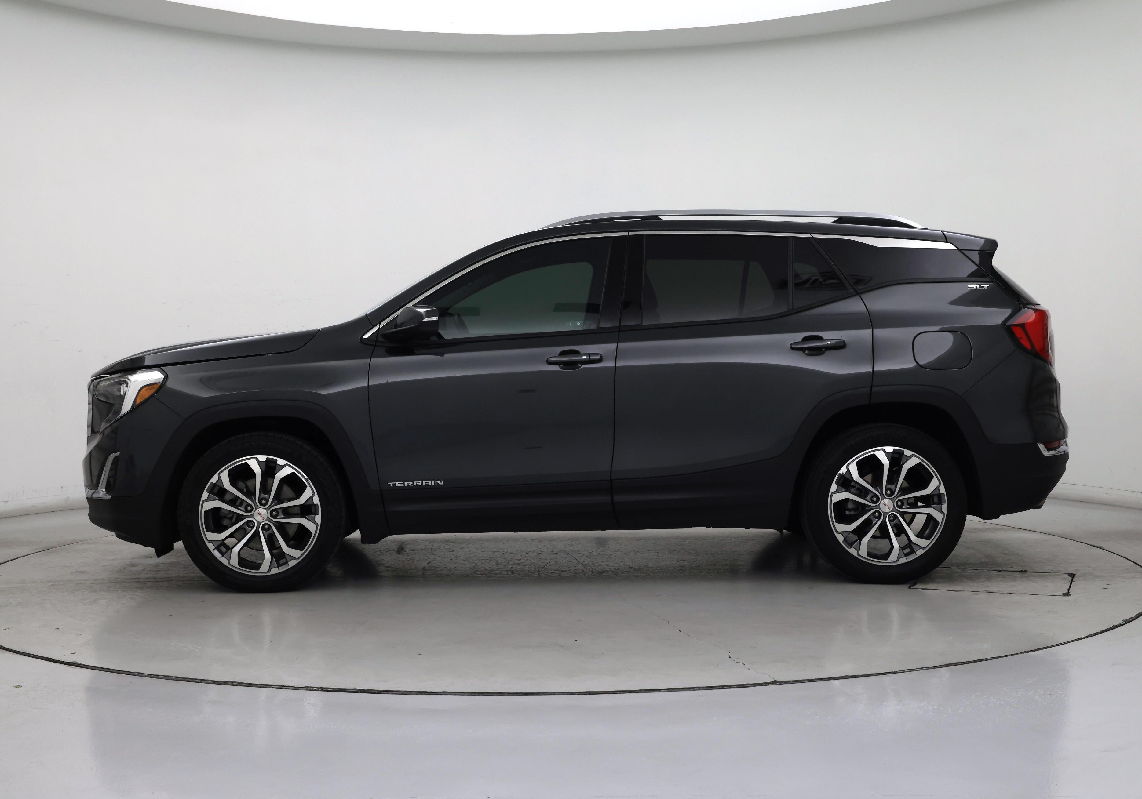 Thumbnail: 2020 GMC Terrain - 3