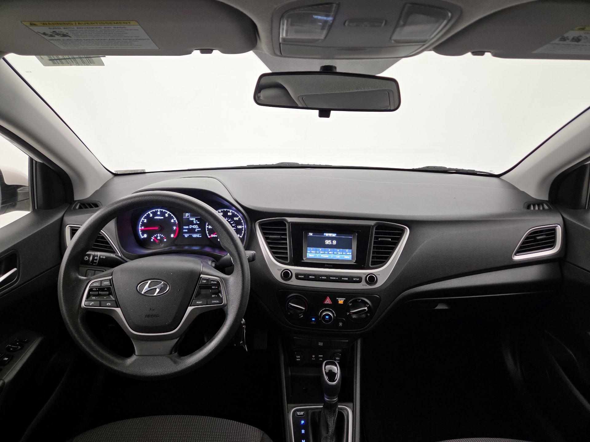 Thumbnail: 2020 Hyundai Accent - 9