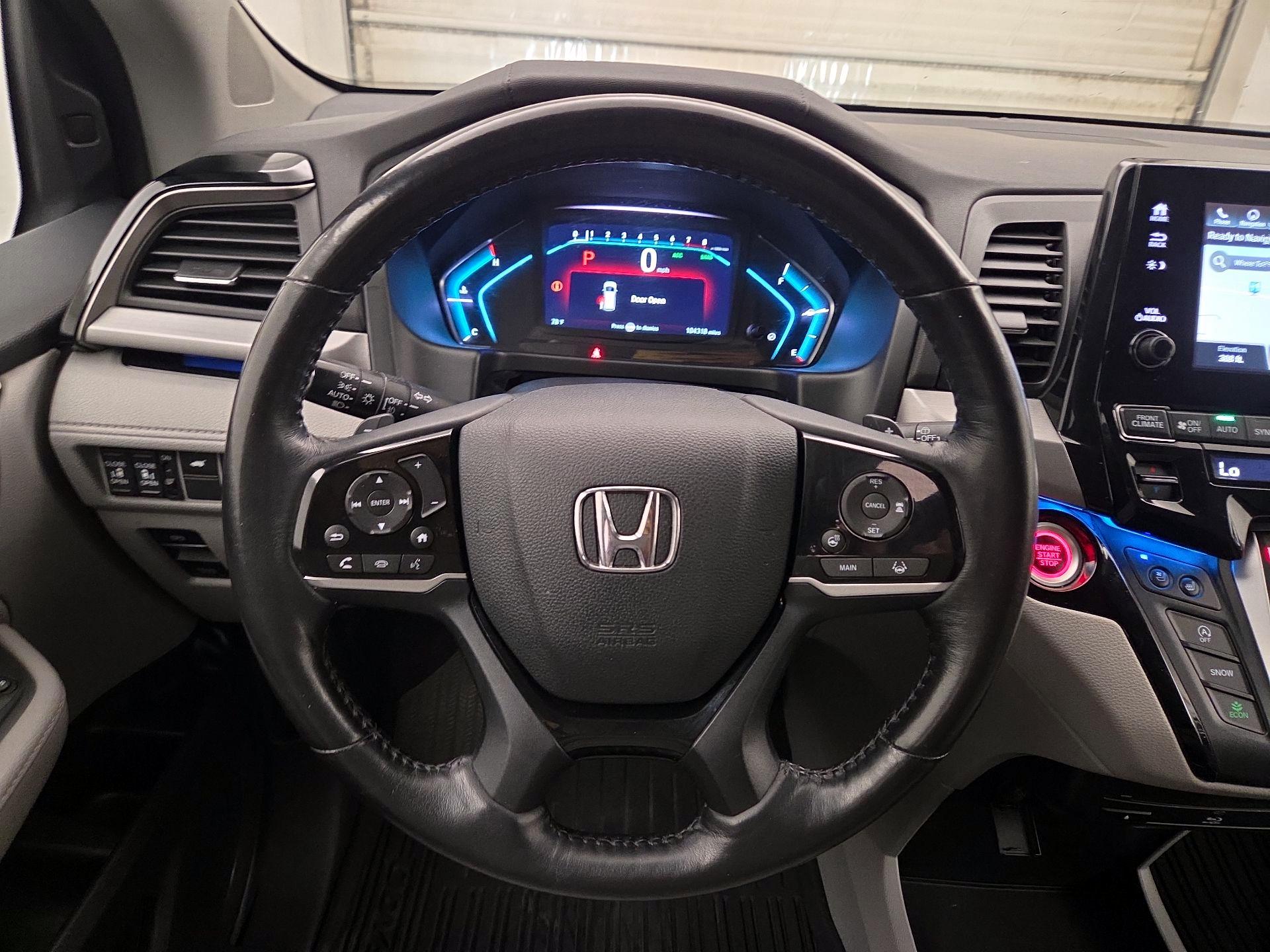Thumbnail: 2018 Honda Odyssey - 10