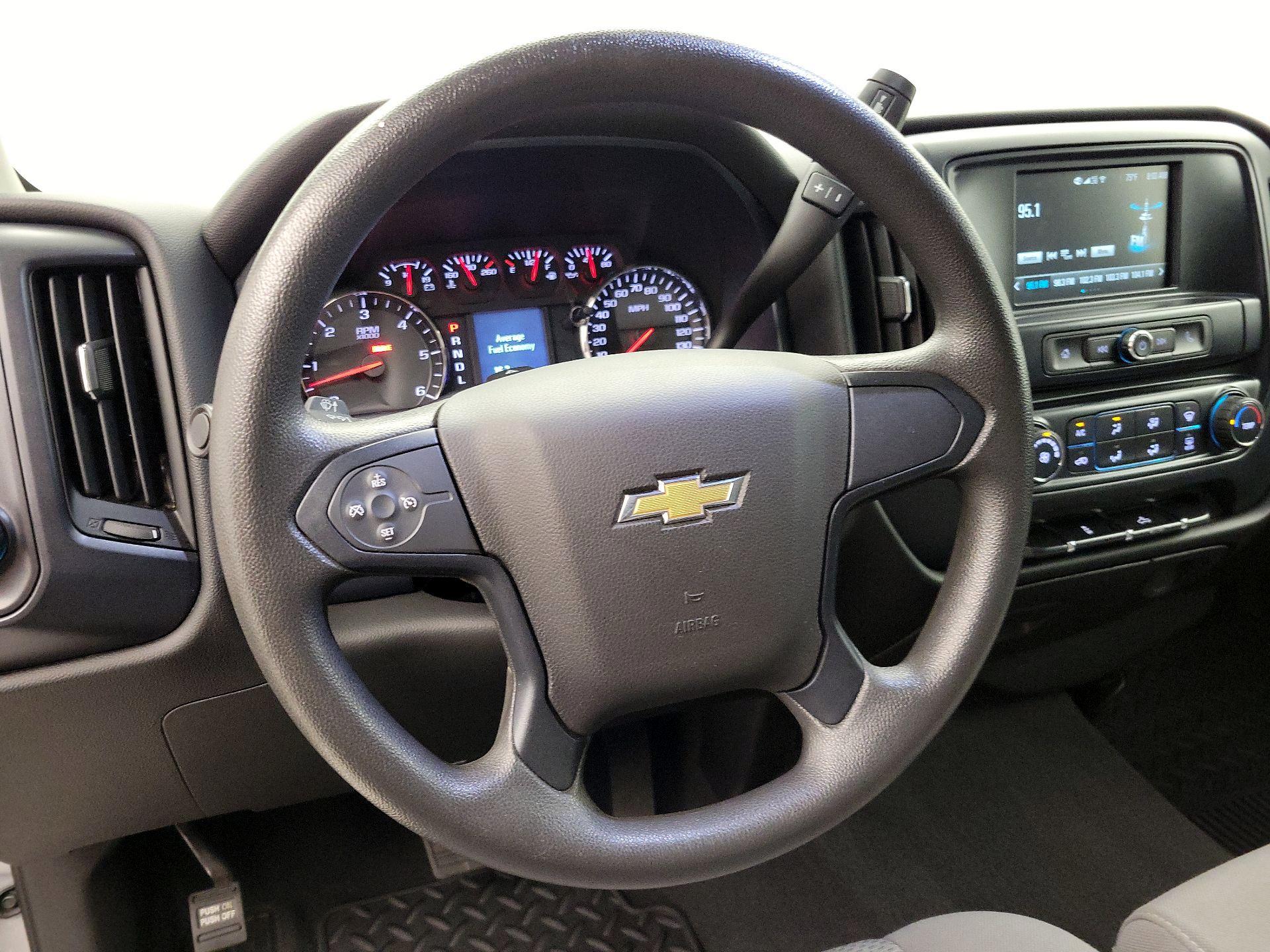 Thumbnail: 2018 Chevrolet Silverado 1500 - 10