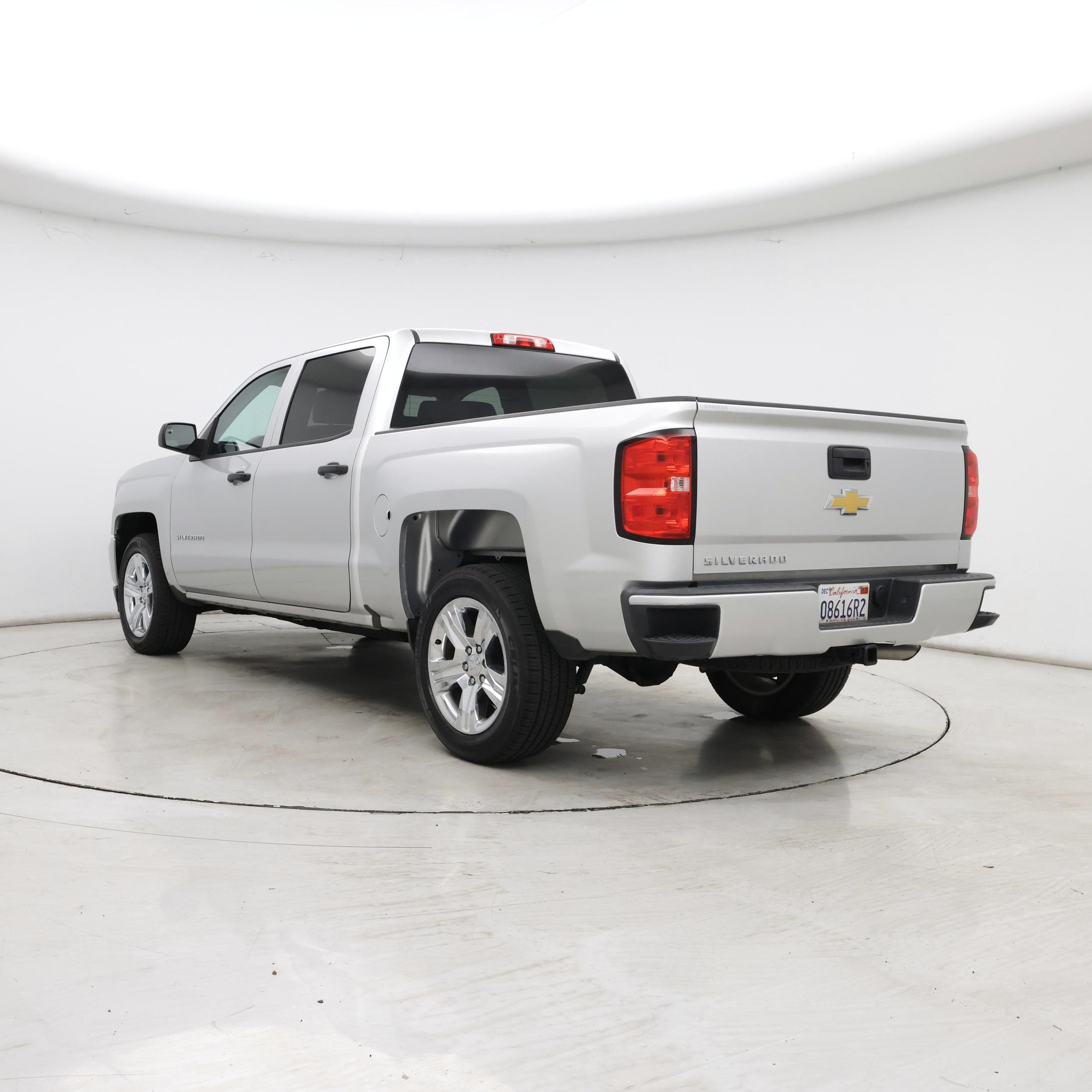 Thumbnail: 2018 Chevrolet Silverado 1500 - 2