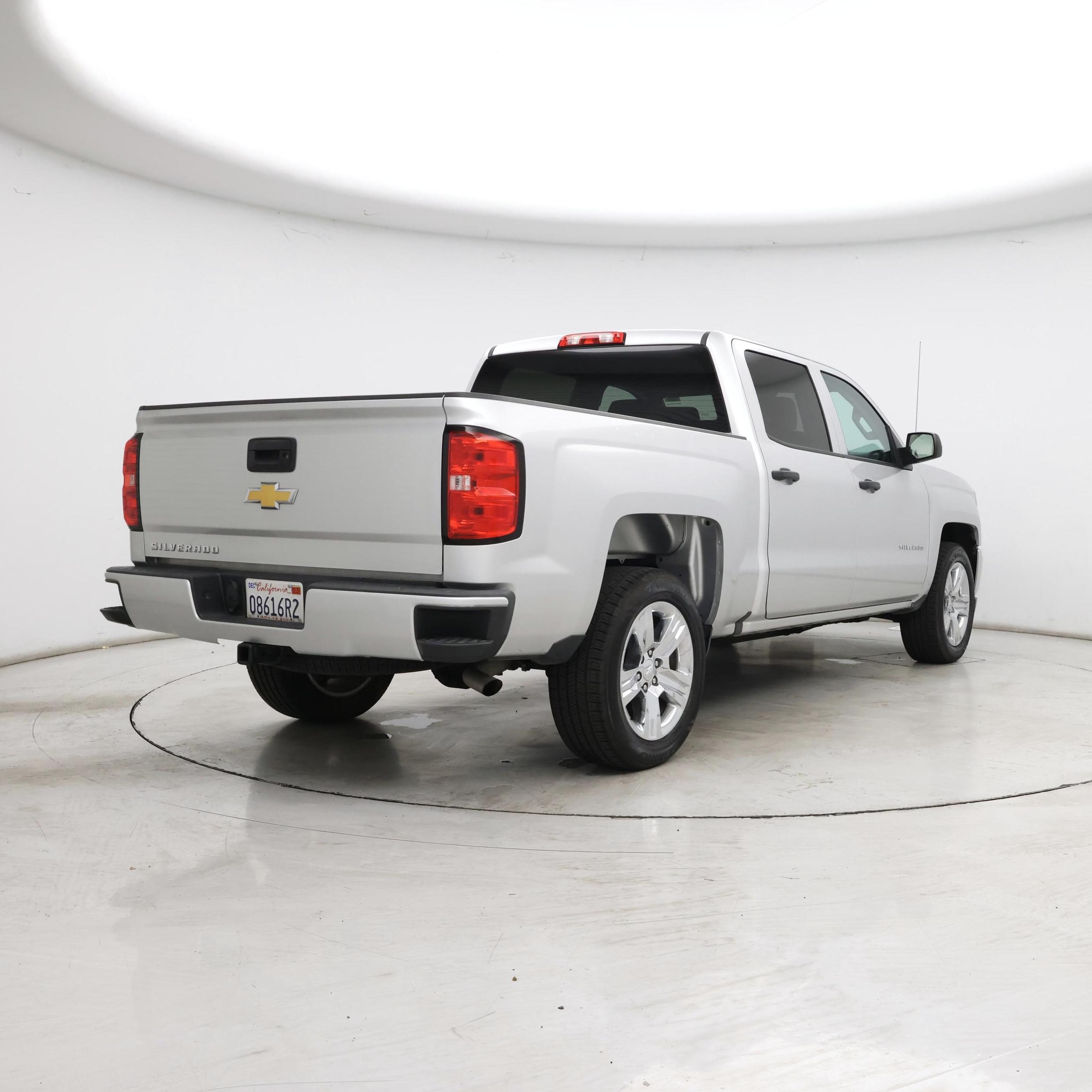 Thumbnail: 2018 Chevrolet Silverado 1500 - 8