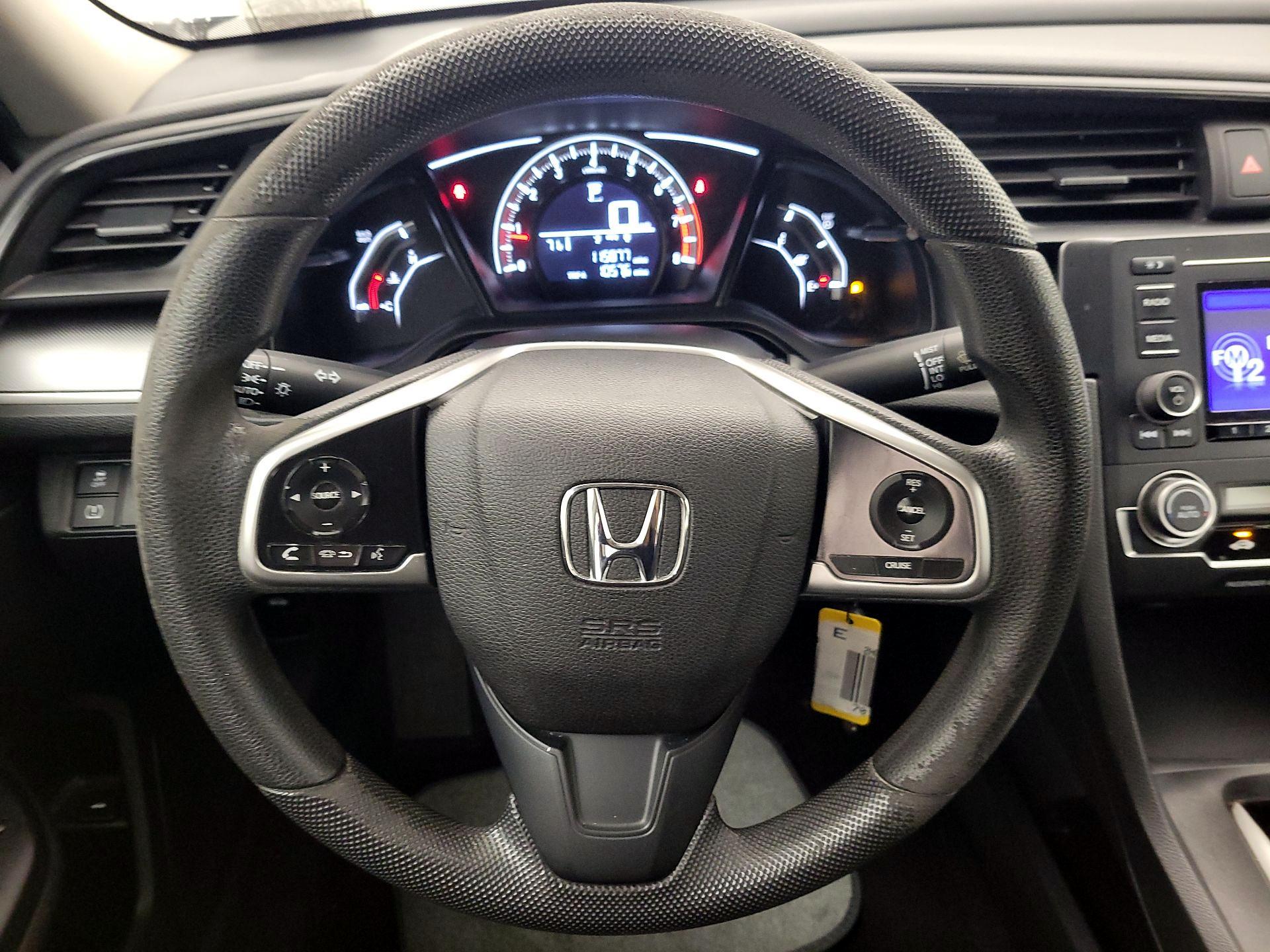 Thumbnail: 2017 Honda Civic - 10