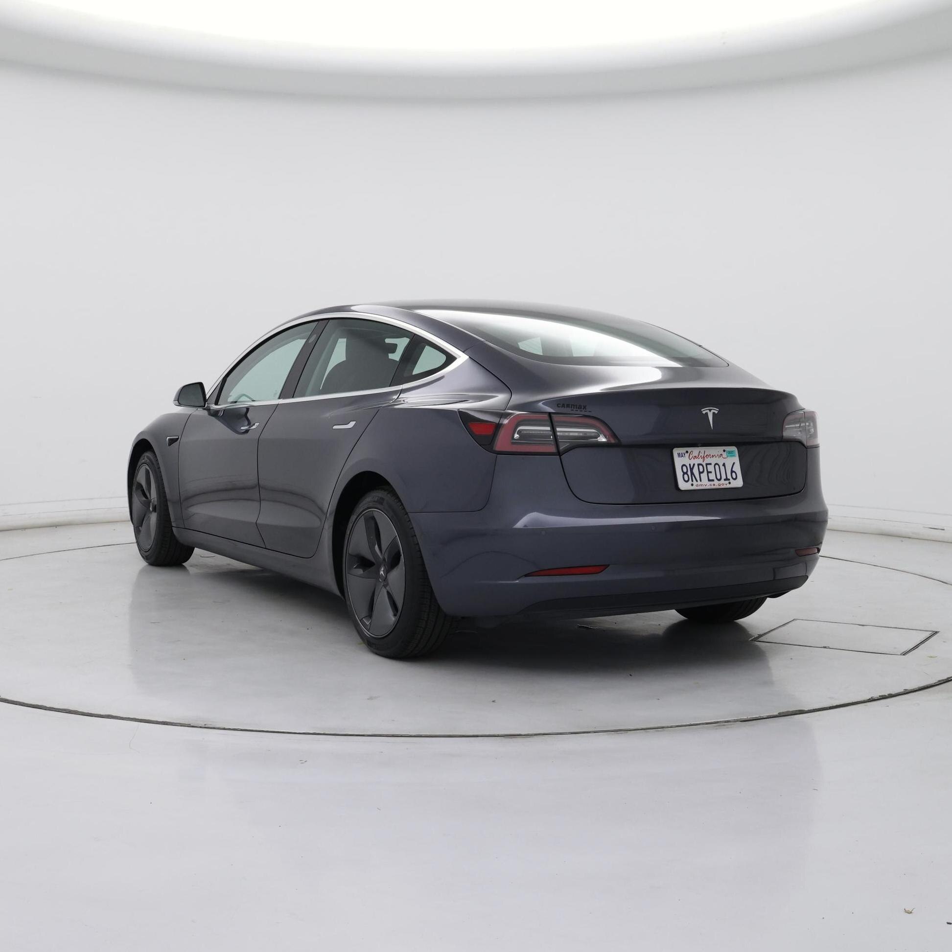 Thumbnail: 2019 Tesla Model 3 - 2
