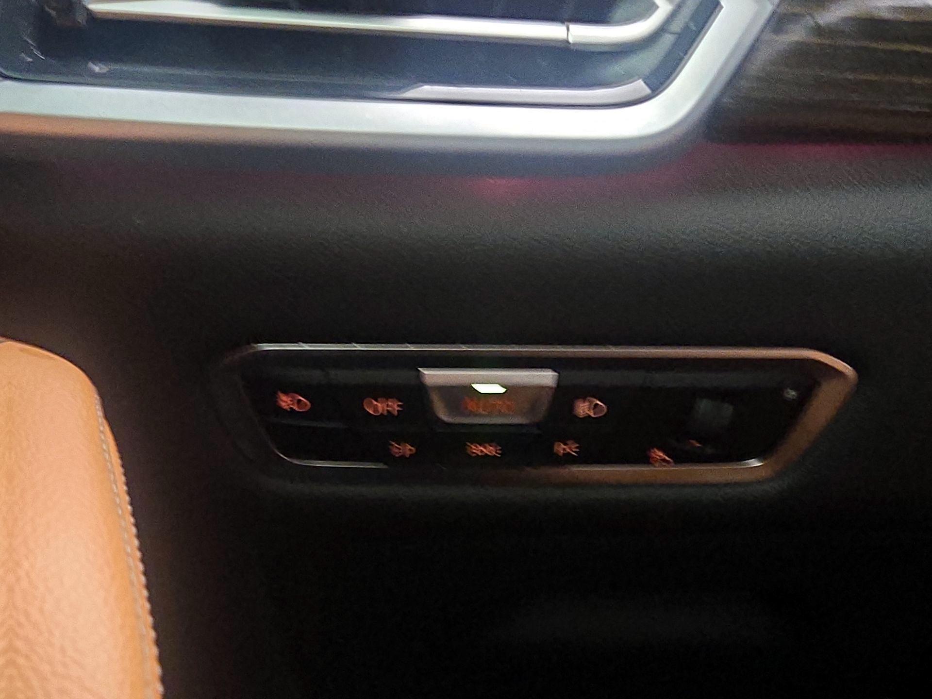Thumbnail: 2021 BMW X5 - 13