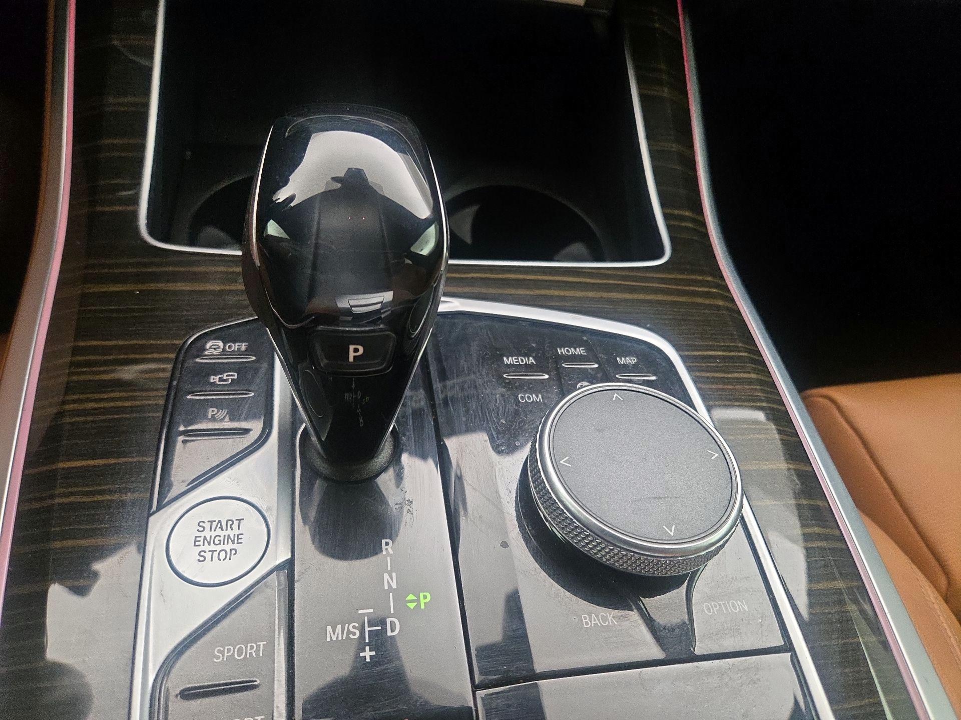 Thumbnail: 2021 BMW X5 - 17