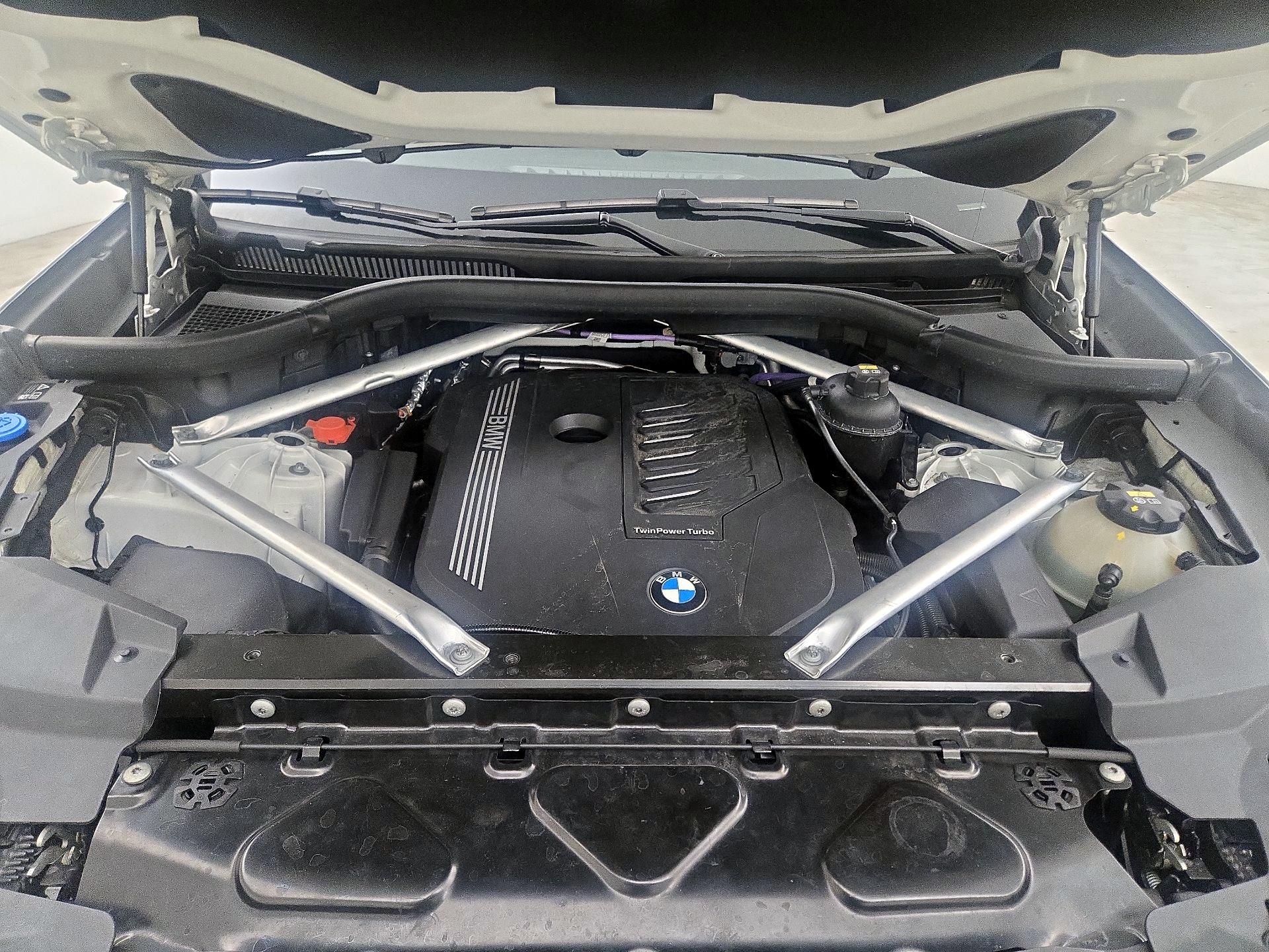 Thumbnail: 2021 BMW X5 - 20