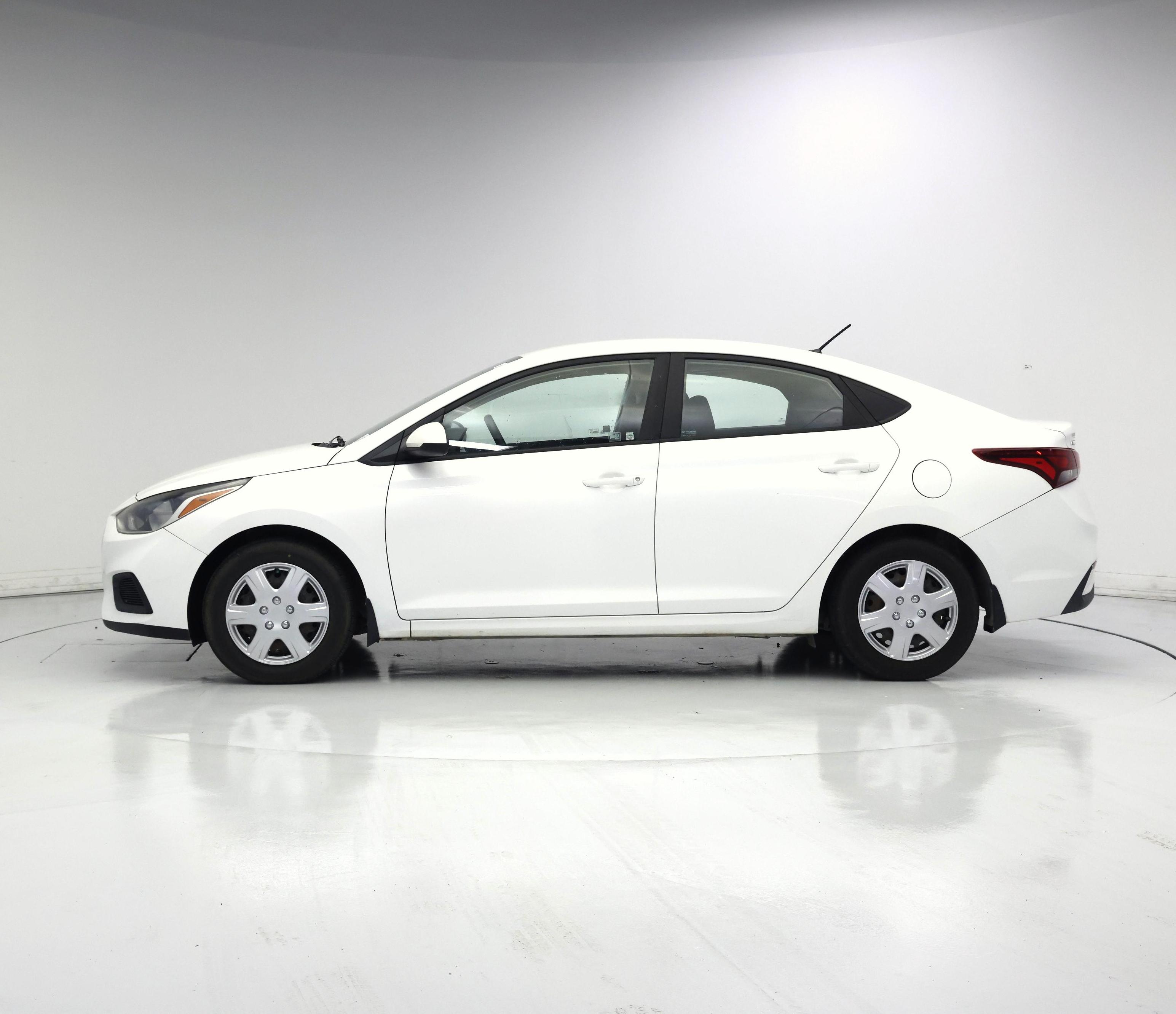 Thumbnail: 2019 Hyundai Accent - 3