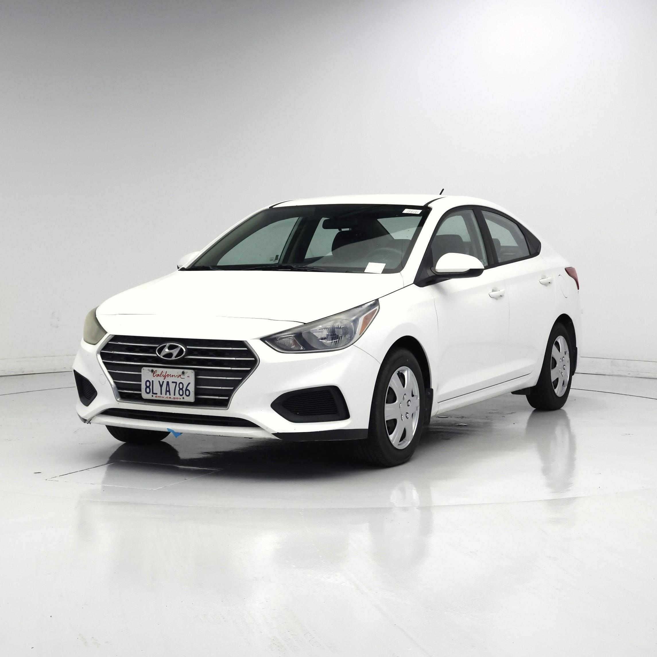 Thumbnail: 2019 Hyundai Accent - 4