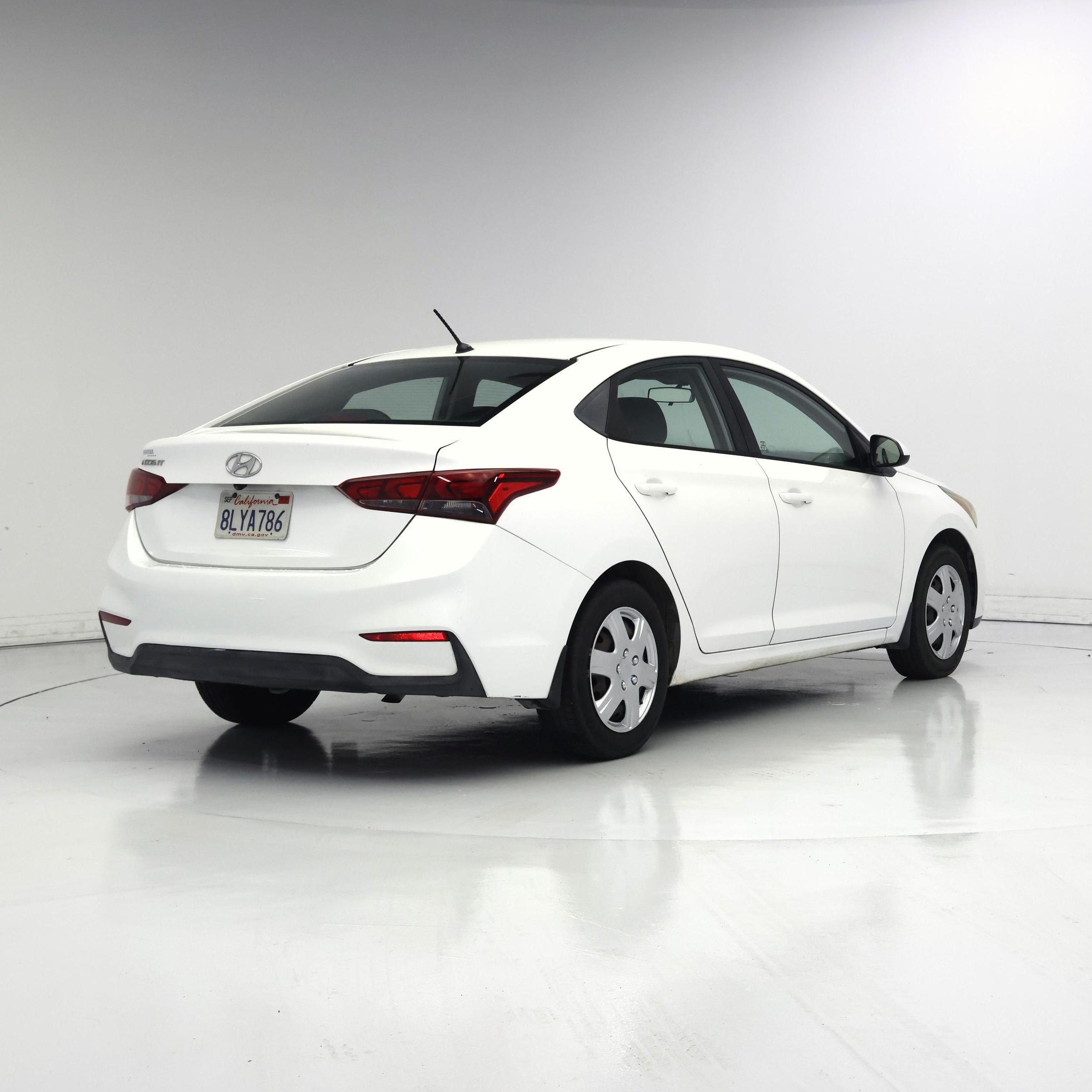 Thumbnail: 2019 Hyundai Accent - 8