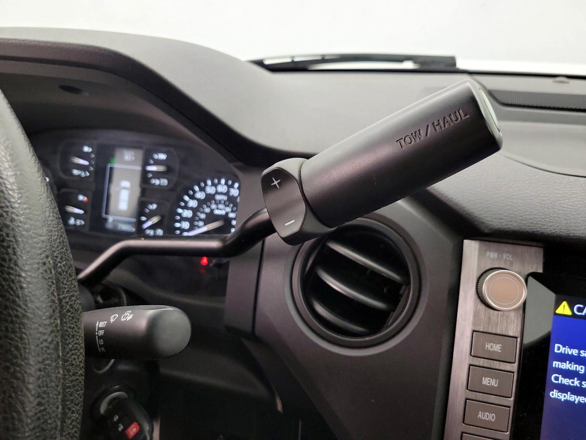 Thumbnail: 2021 Toyota Tundra - 17