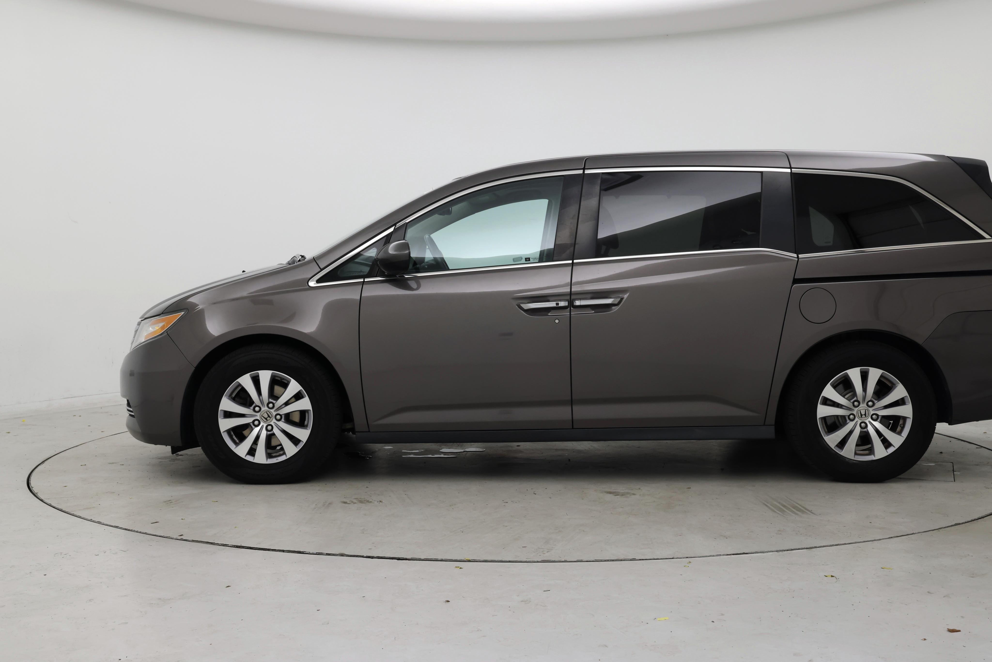 Thumbnail: 2017 Honda Odyssey - 3