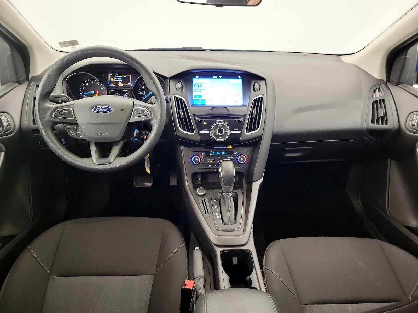 2017 Ford Focus SEL - Photo 10